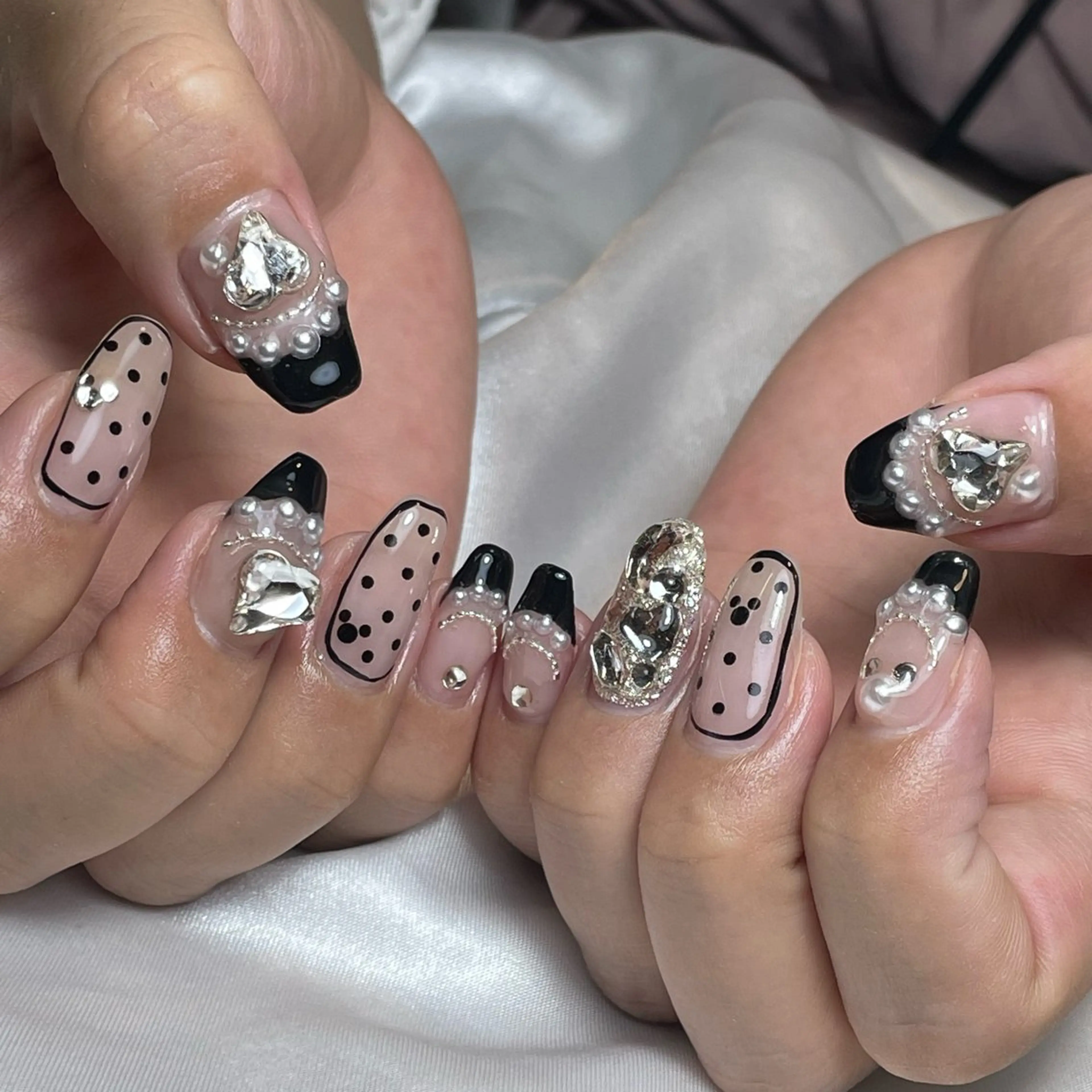 ネイル フレンチネイル WATANABE MAYUMIのネイルデザイン