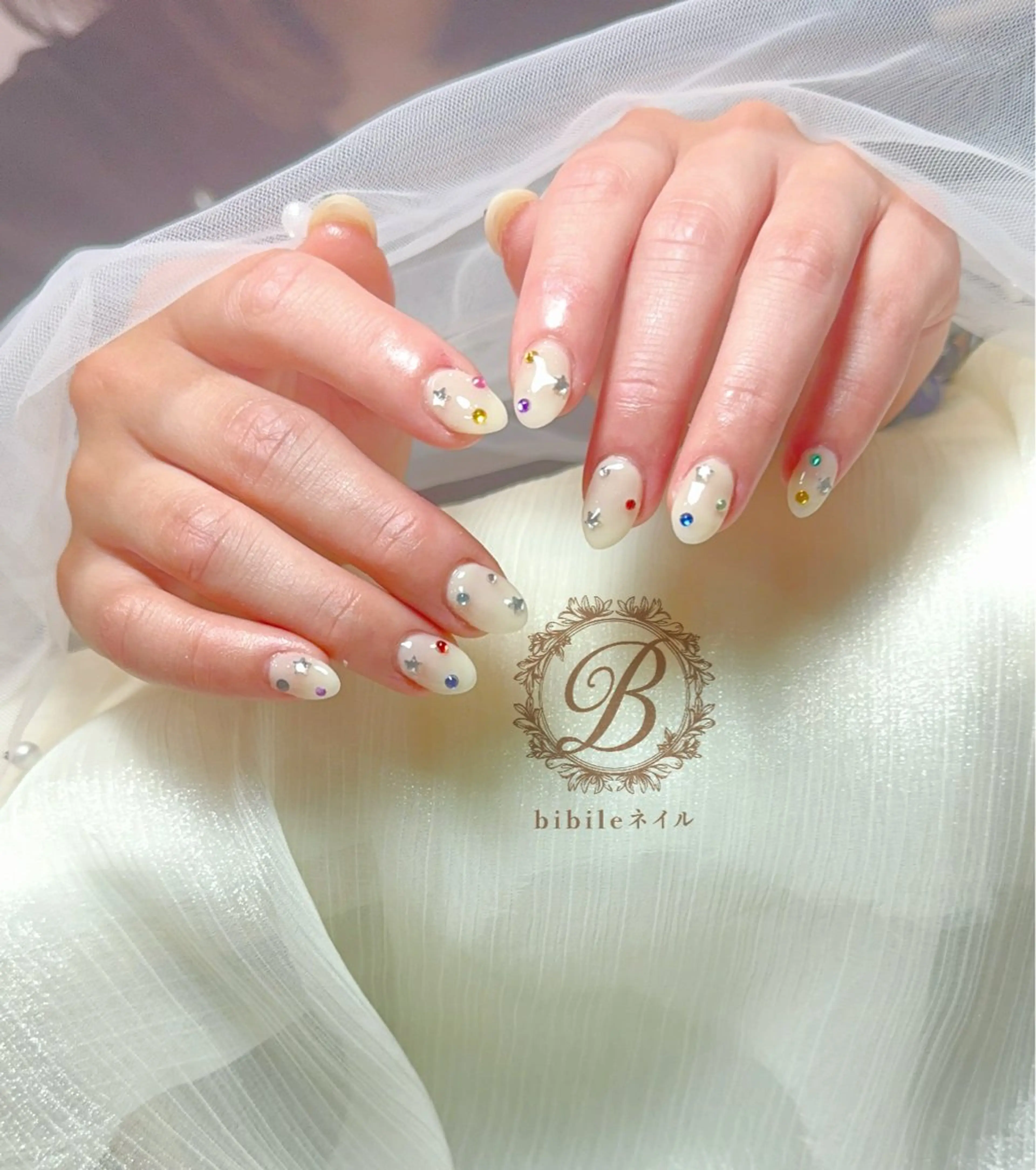 ネイル ハンドネイル 島尻 ユインのネイルデザイン