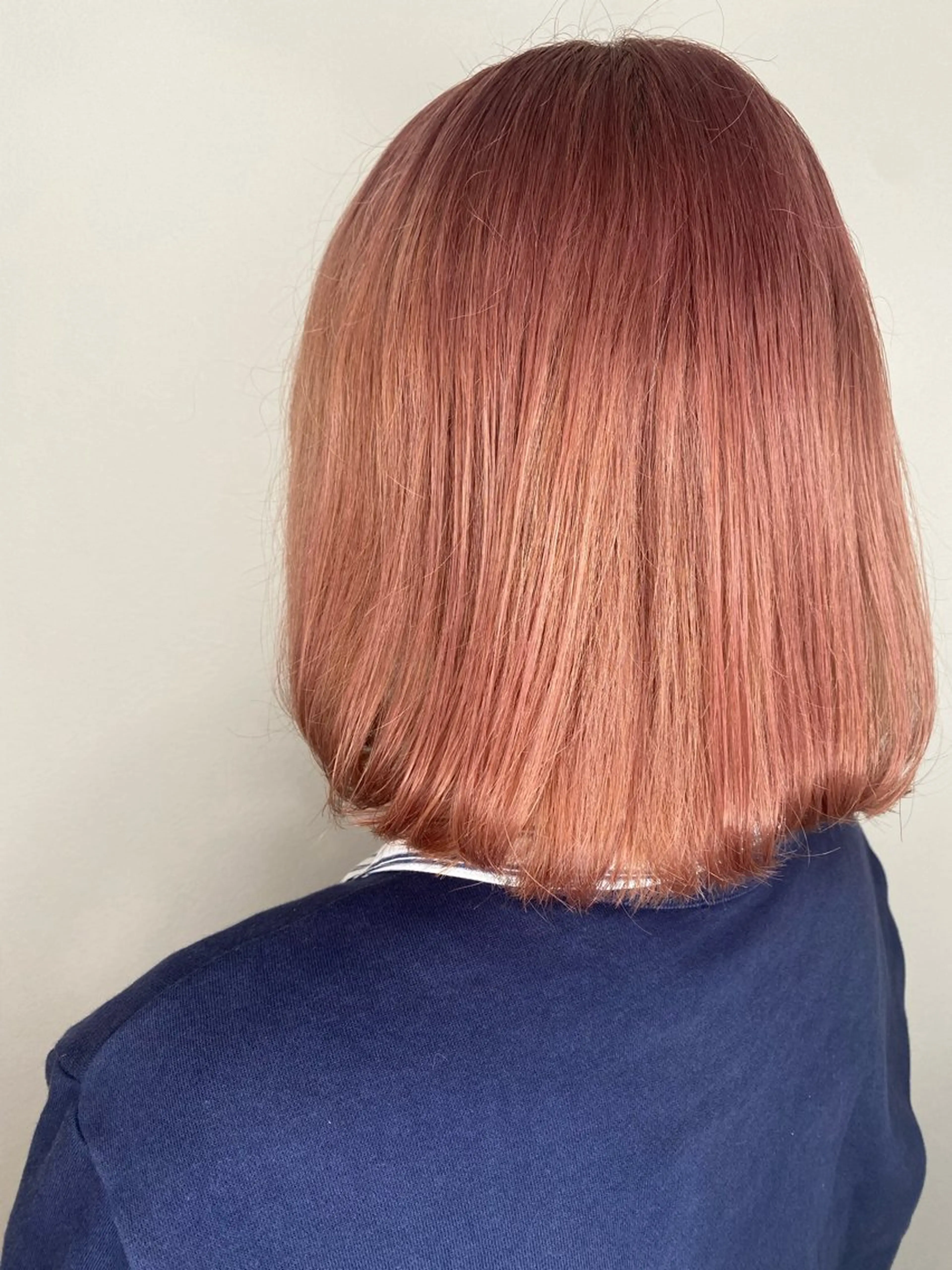 ミディアム カット ヘアカラー トリートメント Hiroshi ヒロシのヘアスタイル