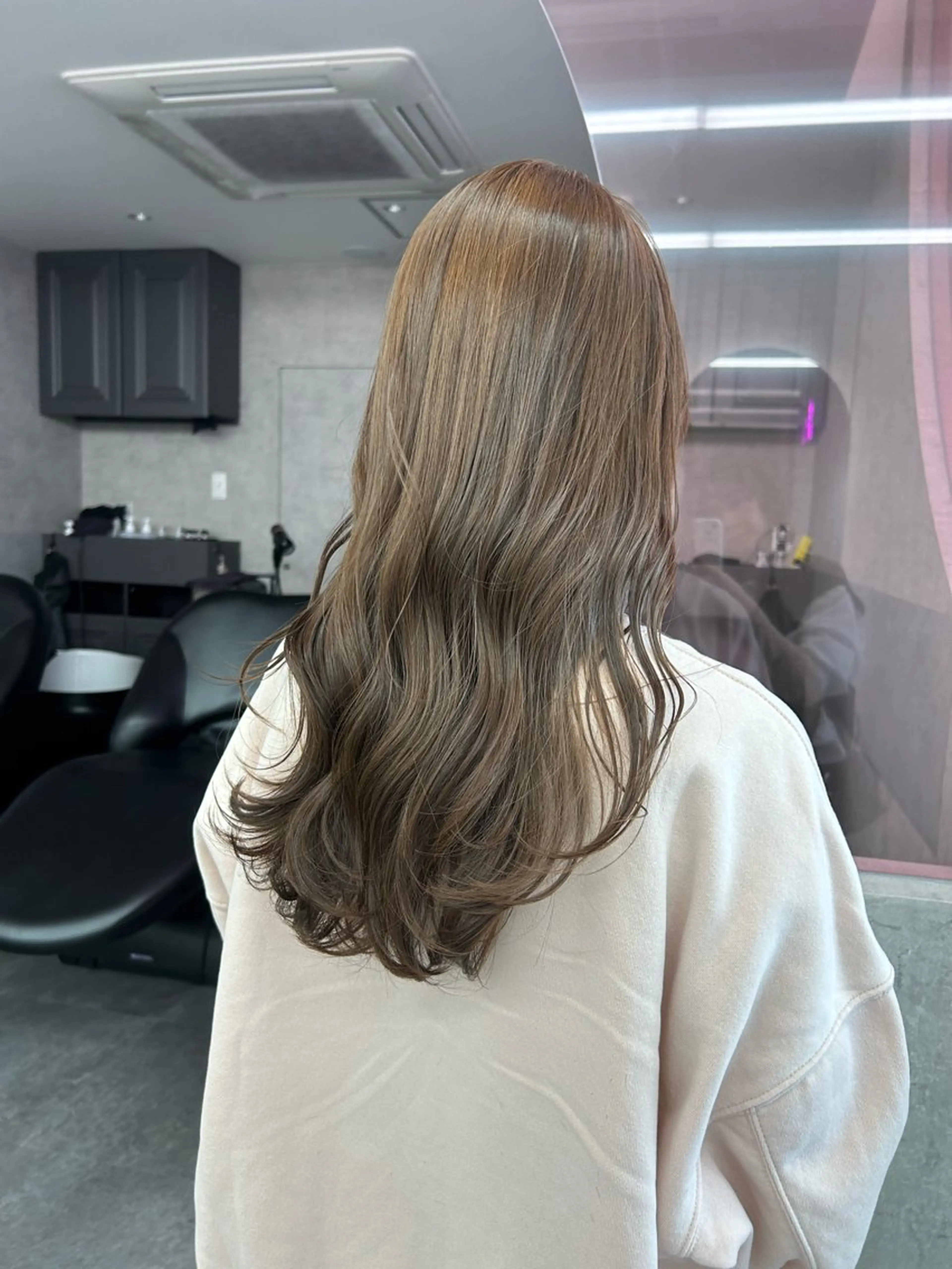 【今月限定❢学割キャンペーン🦄人気メニューが53%OFF🩵🫧】前髪カット&ヘアカラー&1ステップトリートメントの写真