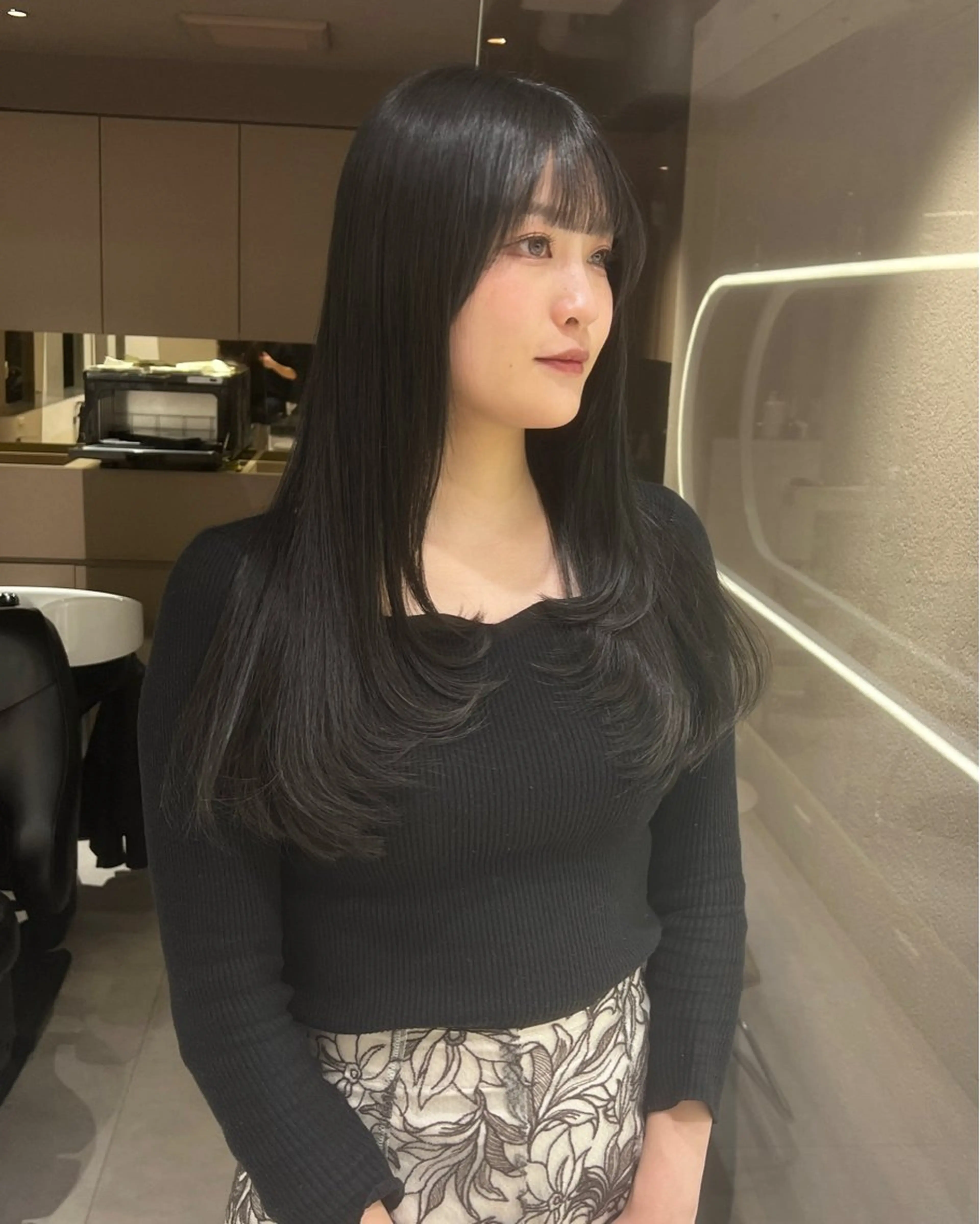 ロング ロングレイヤー レイヤーカット ロング ワンホンレイヤー rino🤍 恵比寿レイヤーカットのヘアスタイル