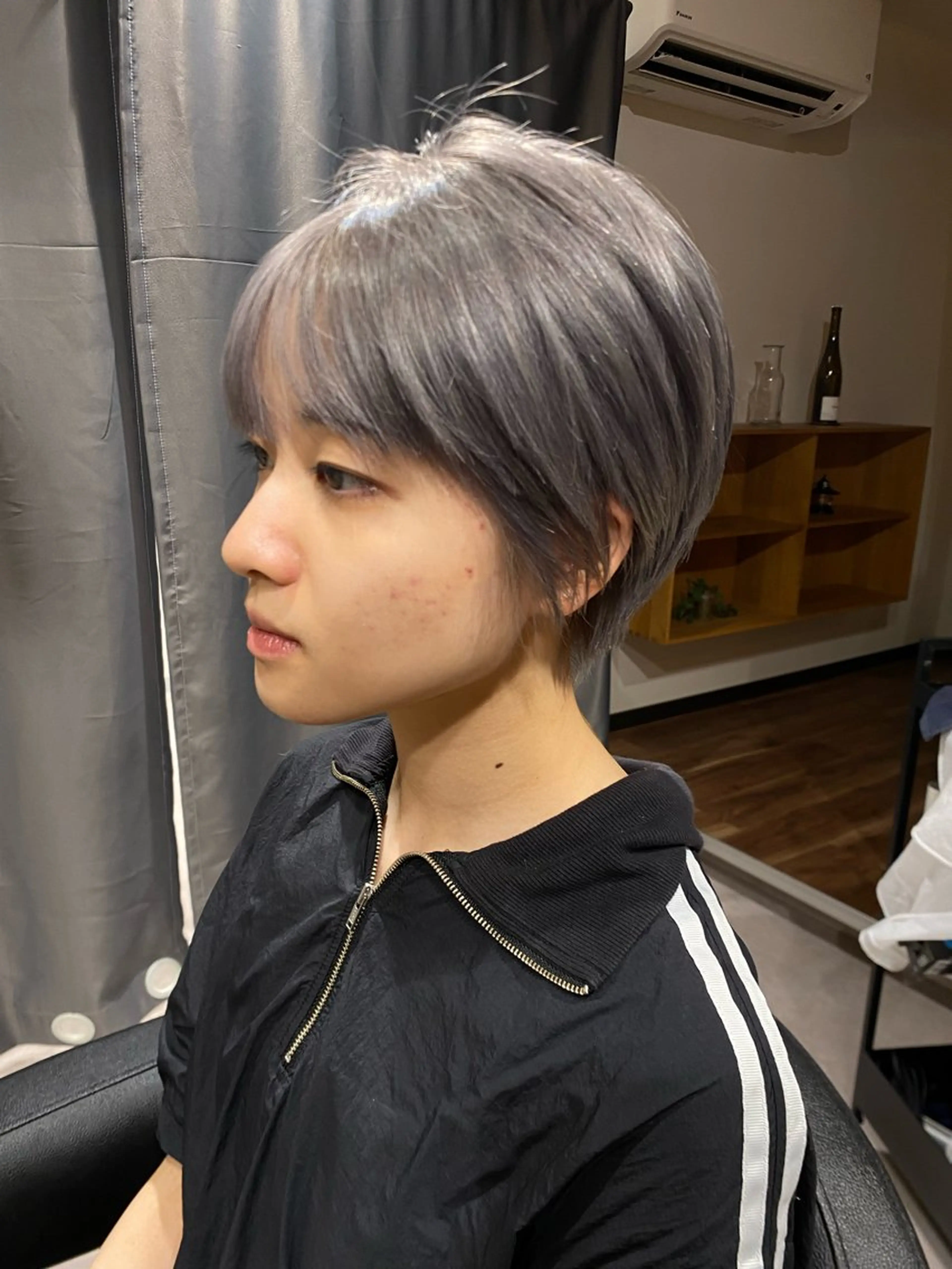 ショート カラー ブリーチ ヘアカラー iroha/ n.w.h🎀のヘアスタイル