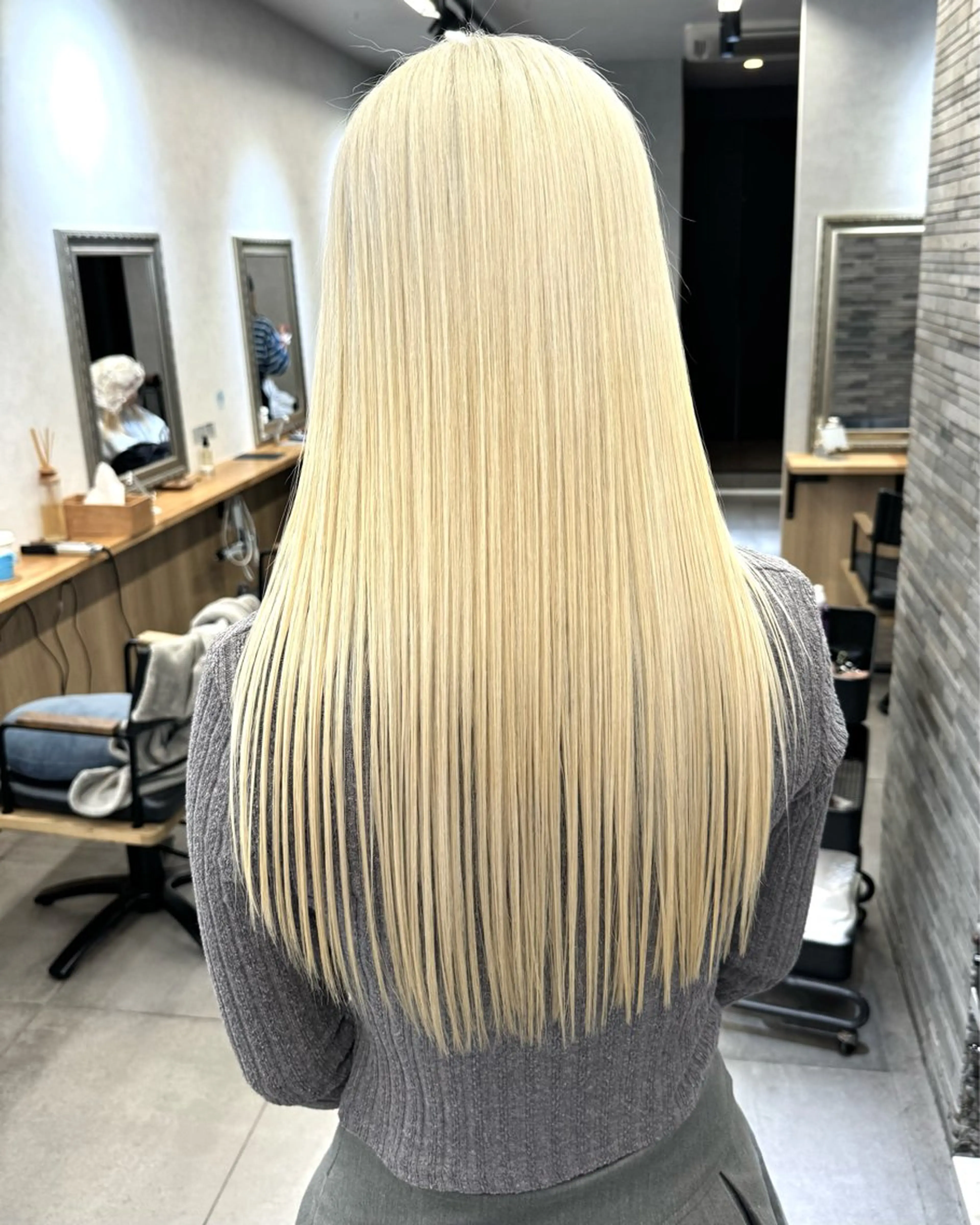 セミロング 全レングスカット 特化🫧新井啓吾のヘアスタイル