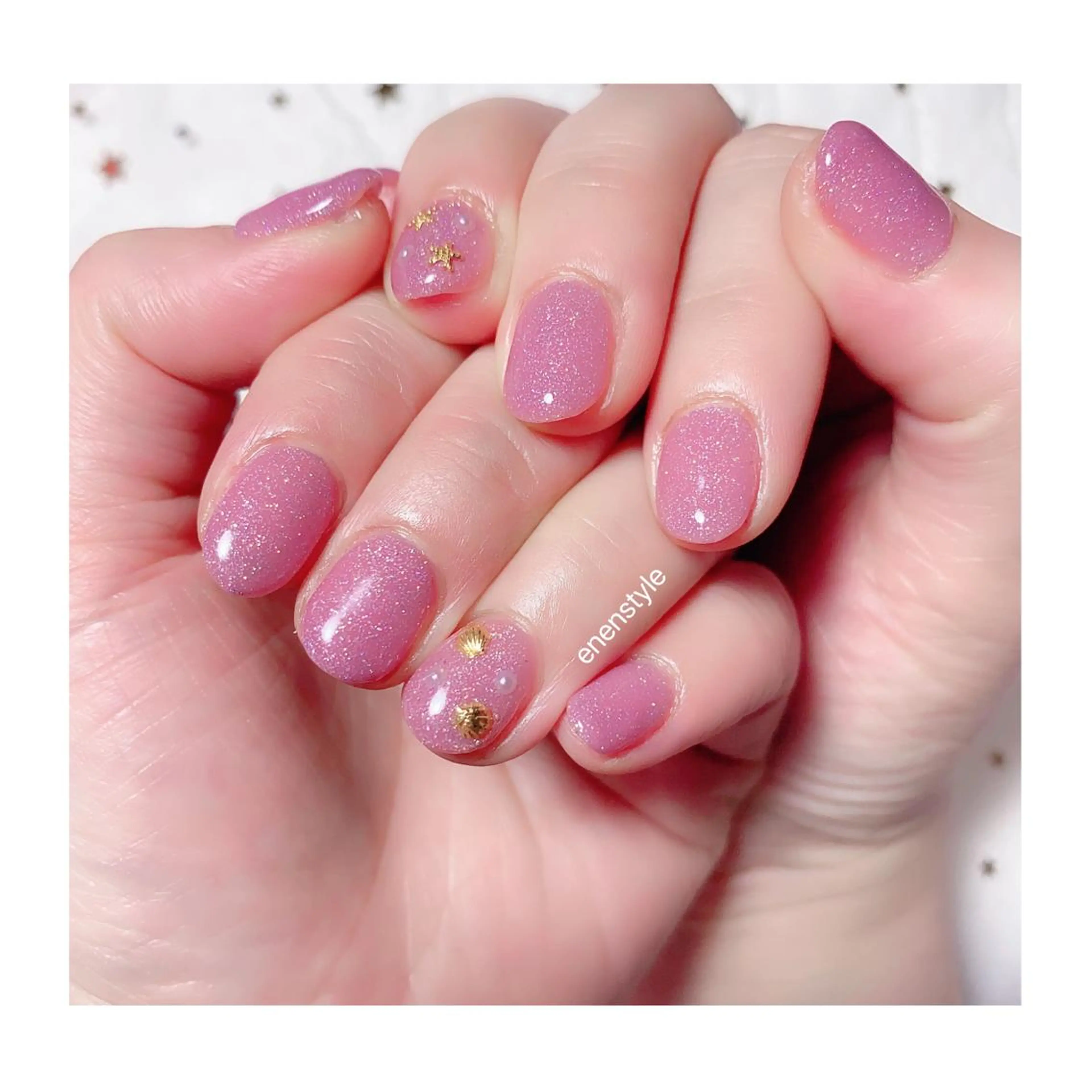 ショート ネイル ジェルネイル ニュアンスネイル オフィスネイル ワンカラーネイル パラジェル 👑enen style👑のネイルデザイン