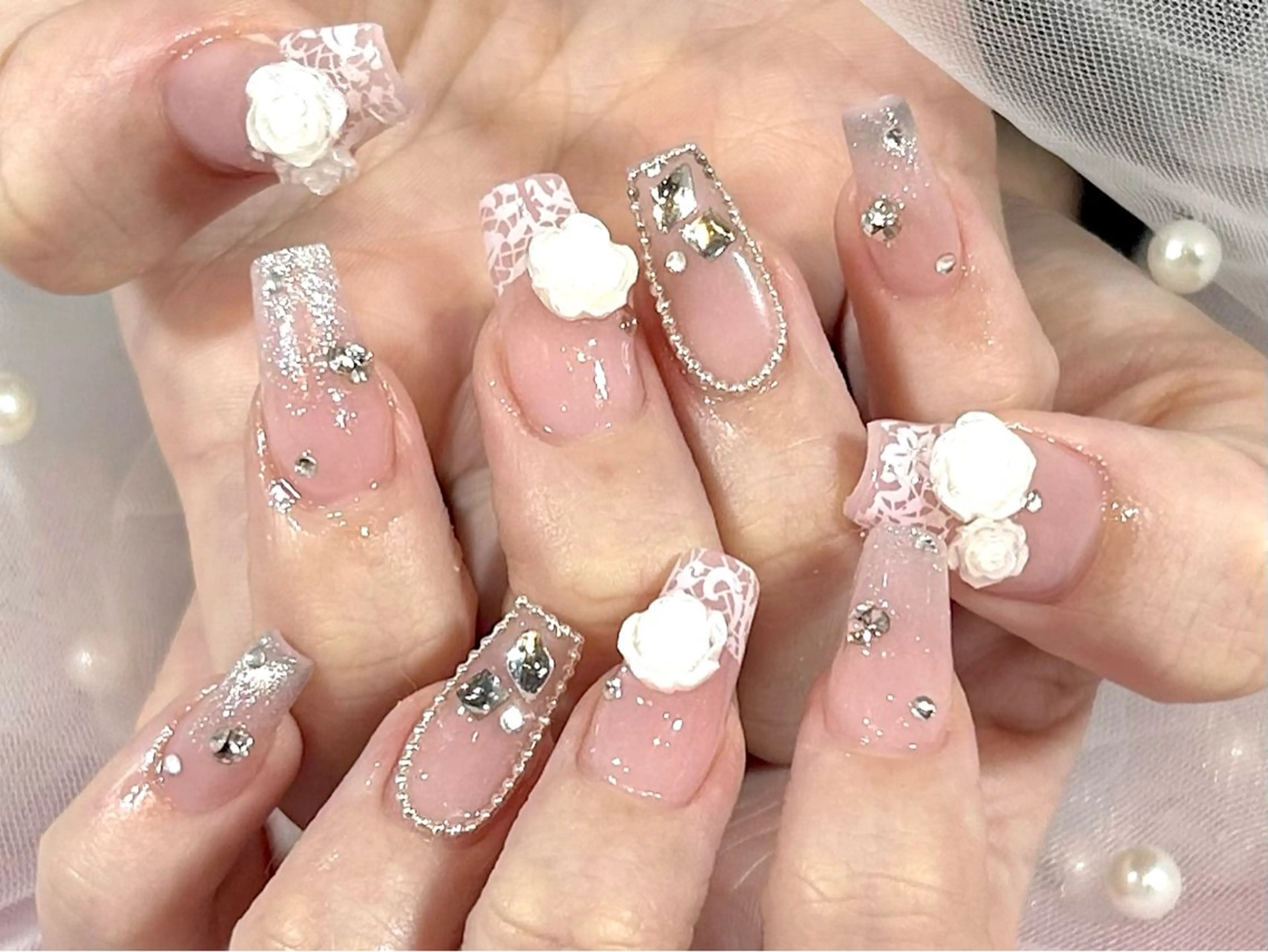 ネイル ハンドネイル 🍓リスブラン MELのネイルデザイン