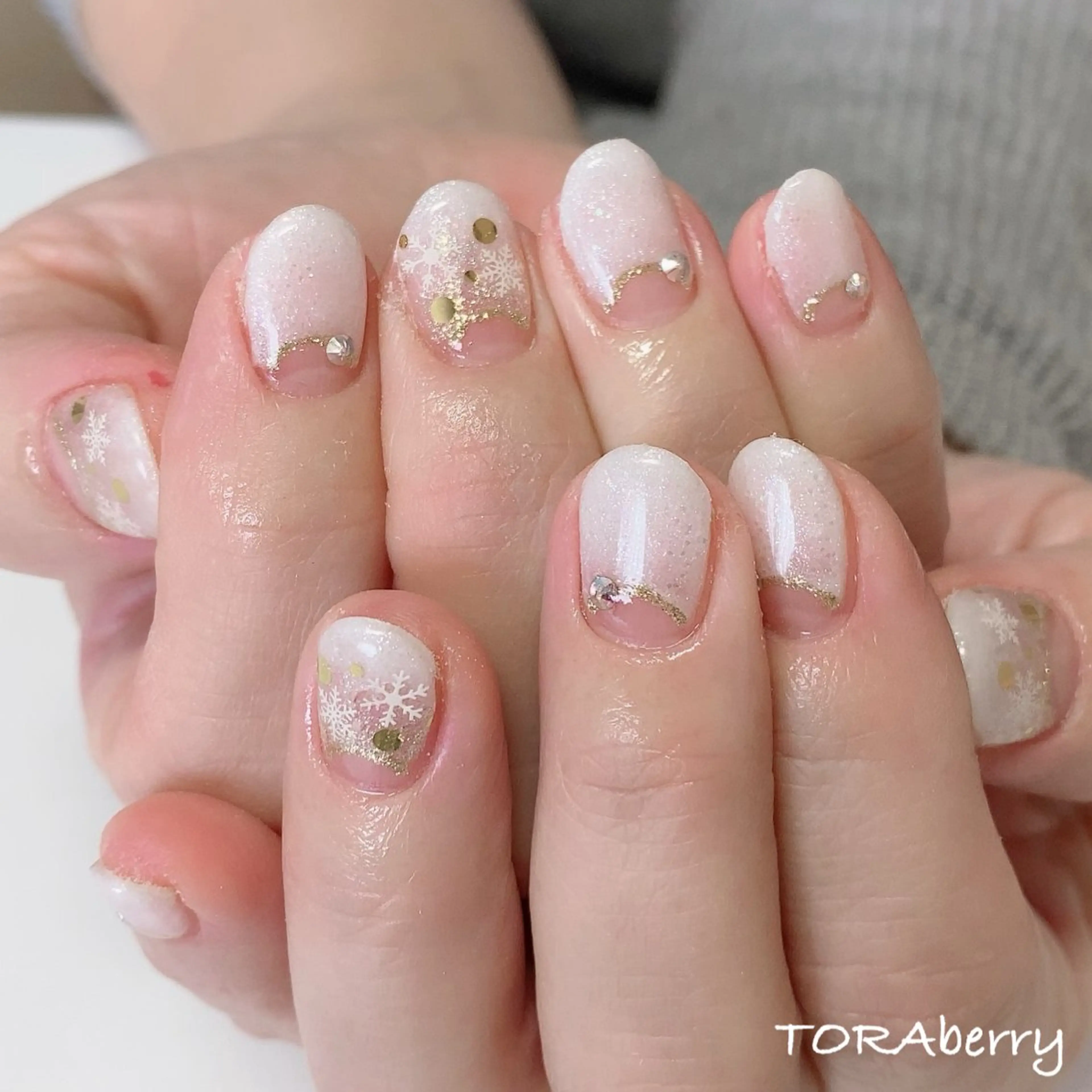 ネイル ハンドネイル ネイリスト なつみのネイルデザイン