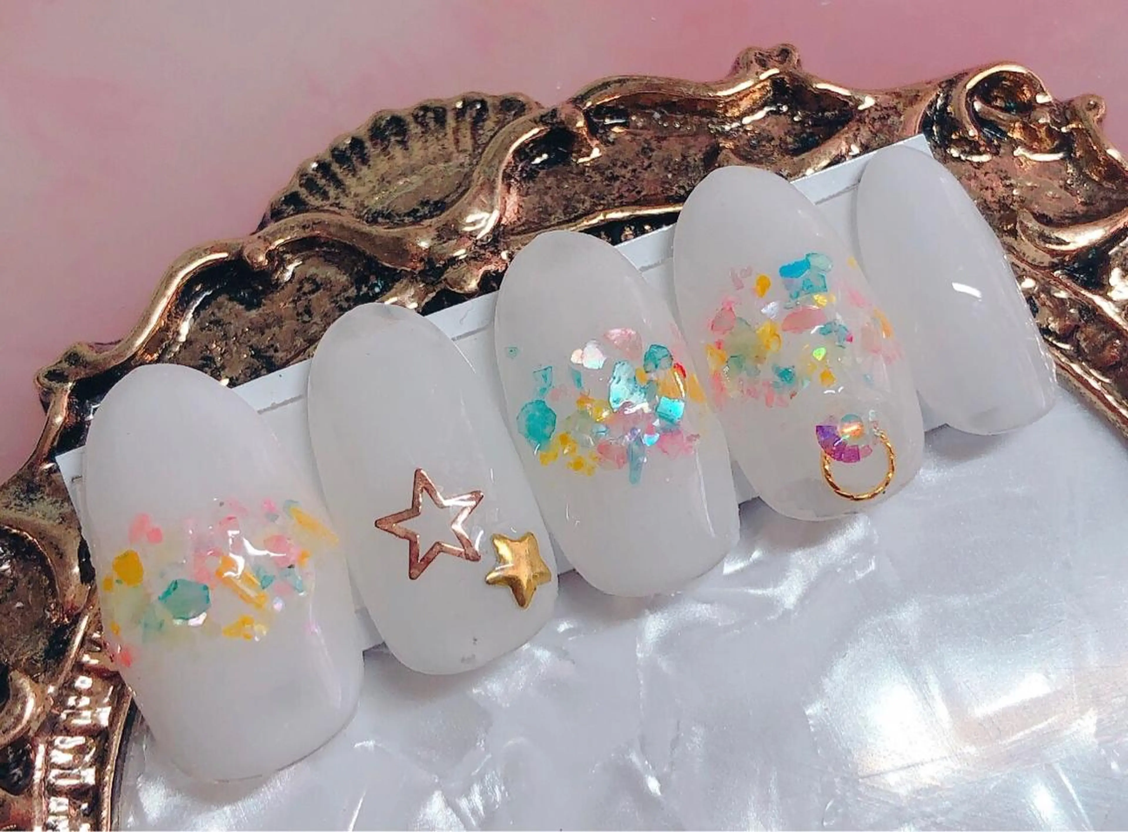 ネイル ハンドネイル CROWN プライベートサロンのネイルデザイン