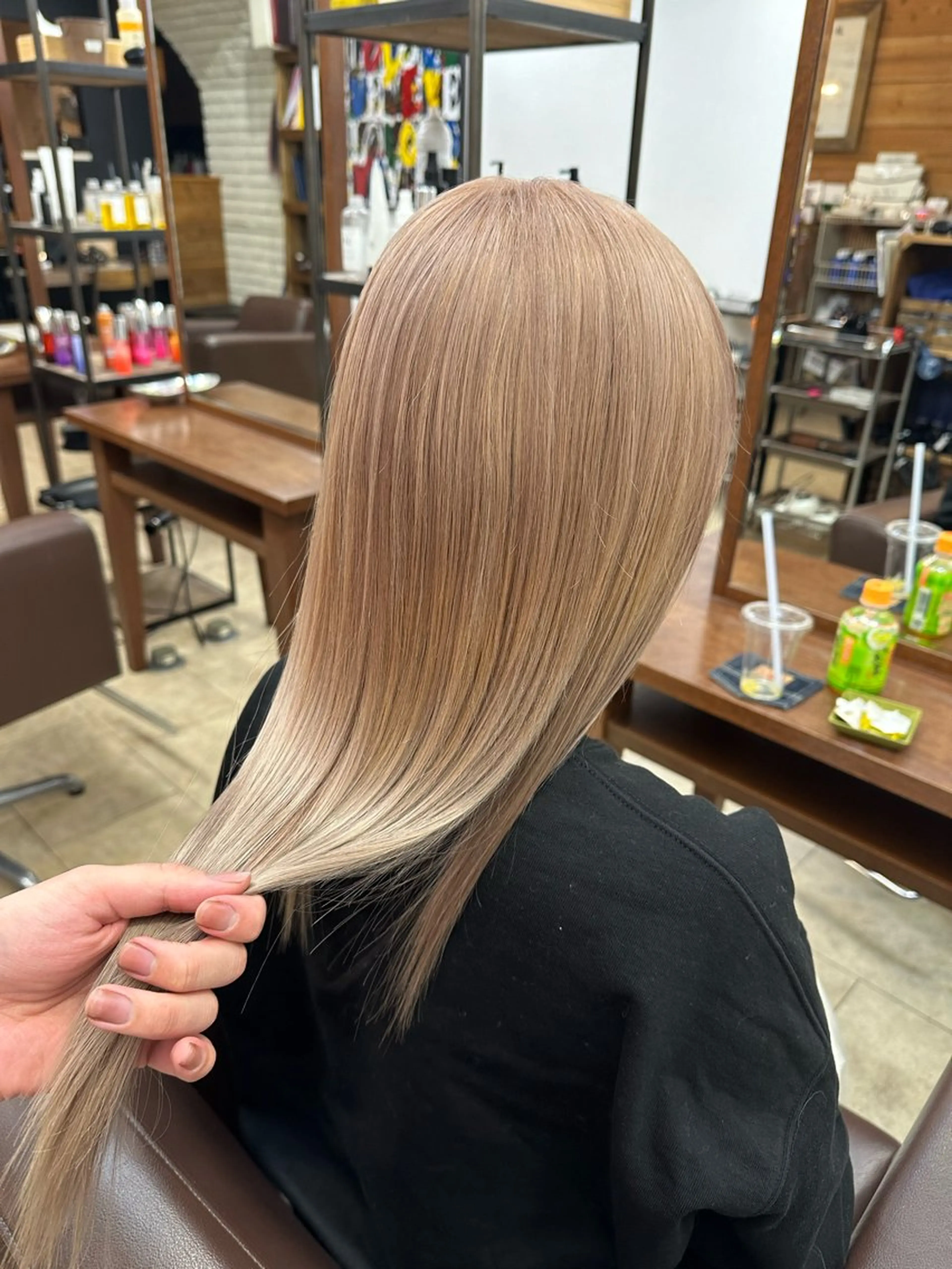 【人気No.1】カット＋Wカラー＋質感改善トリートメント 16500円の写真