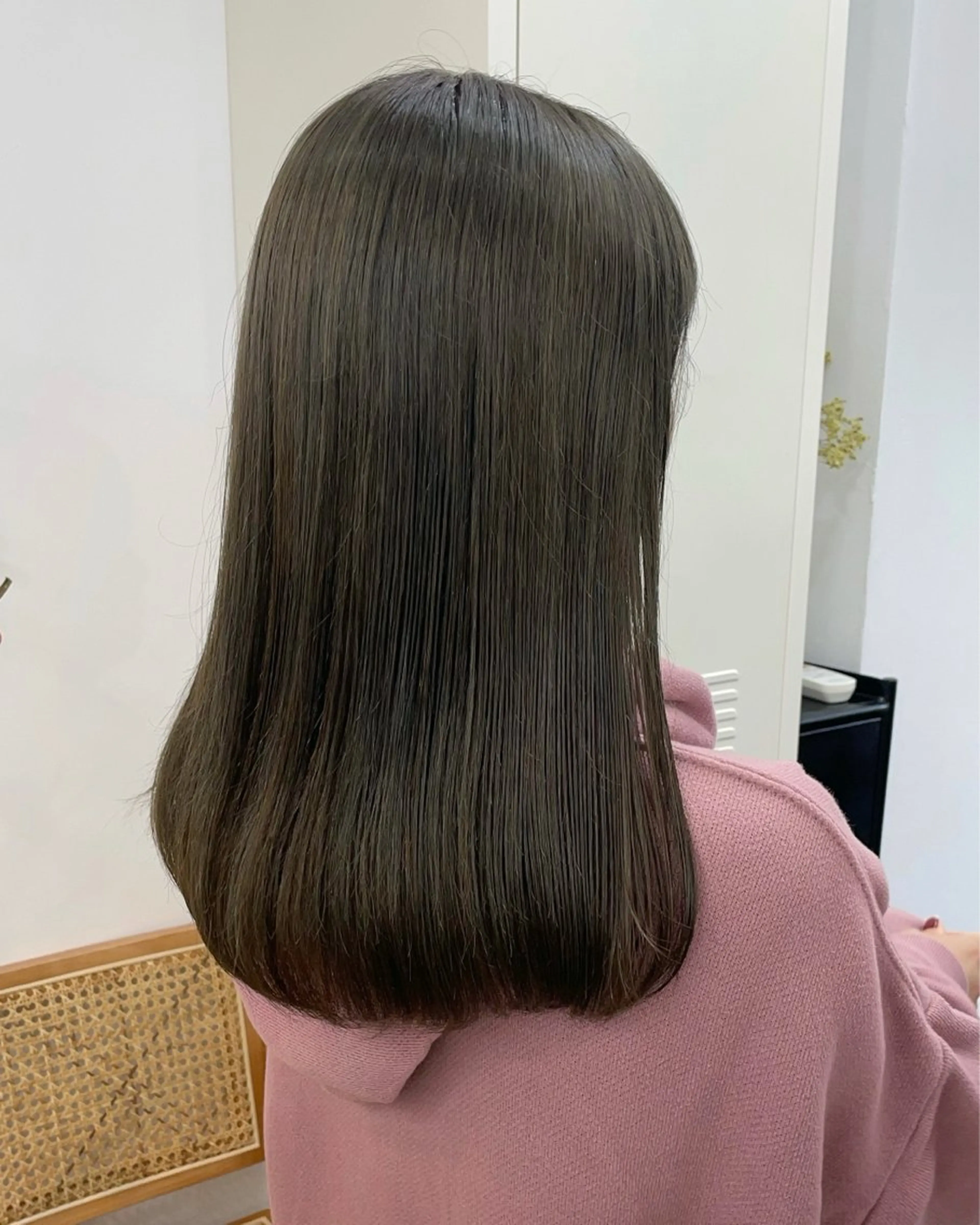 ミディアム カラー ベージュカラー ブリーチ 透明感カラー ダブルカラー ブリーチなしカラー ヘアカラー トリートメント ✨髪質改善✨原宿 えのもと　はなのヘアスタイル
