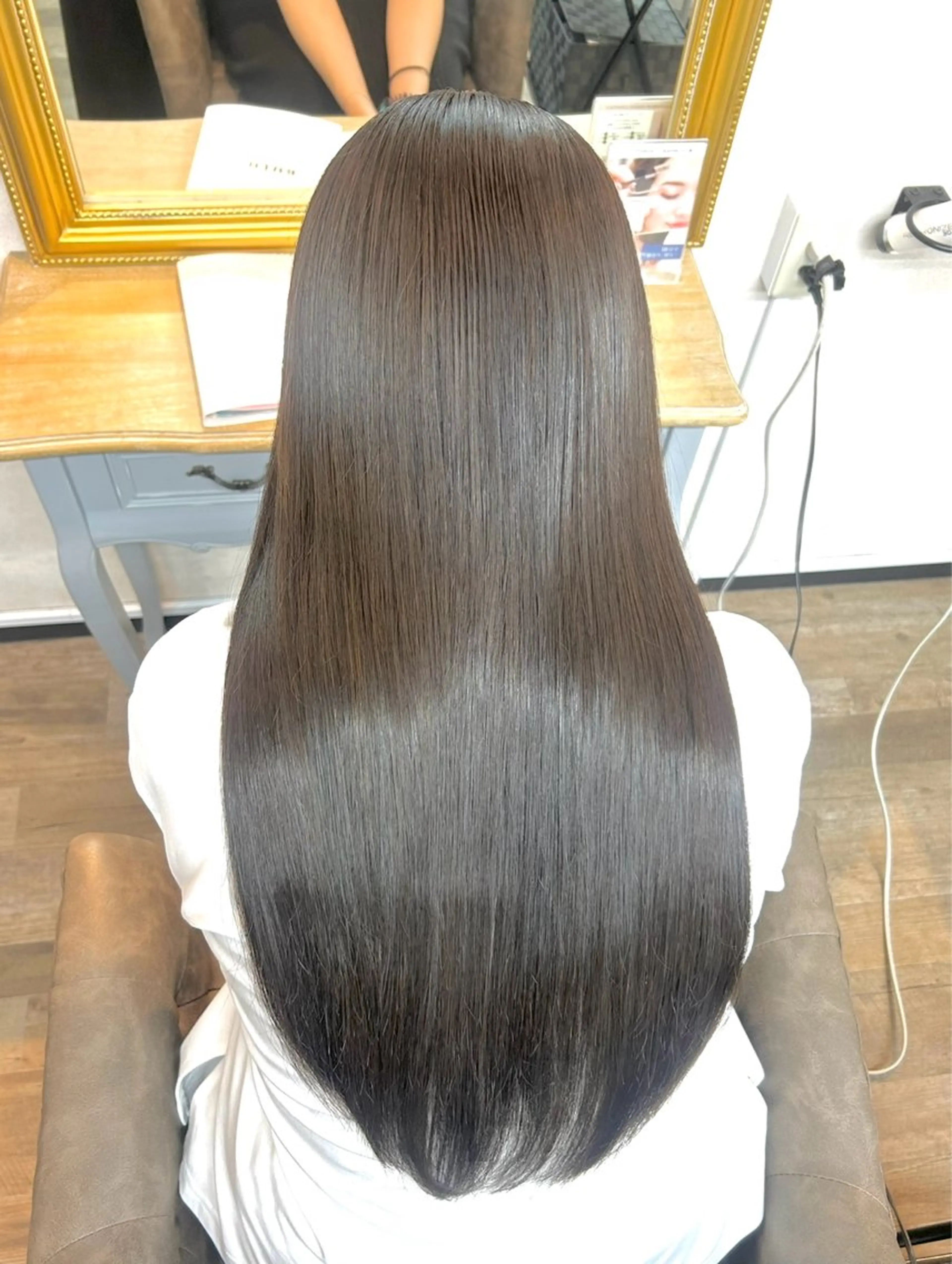 ロング カラー ヘアカラー トリートメント 🌼髪質整形🧸 艶カラー🌼珠理のヘアスタイル