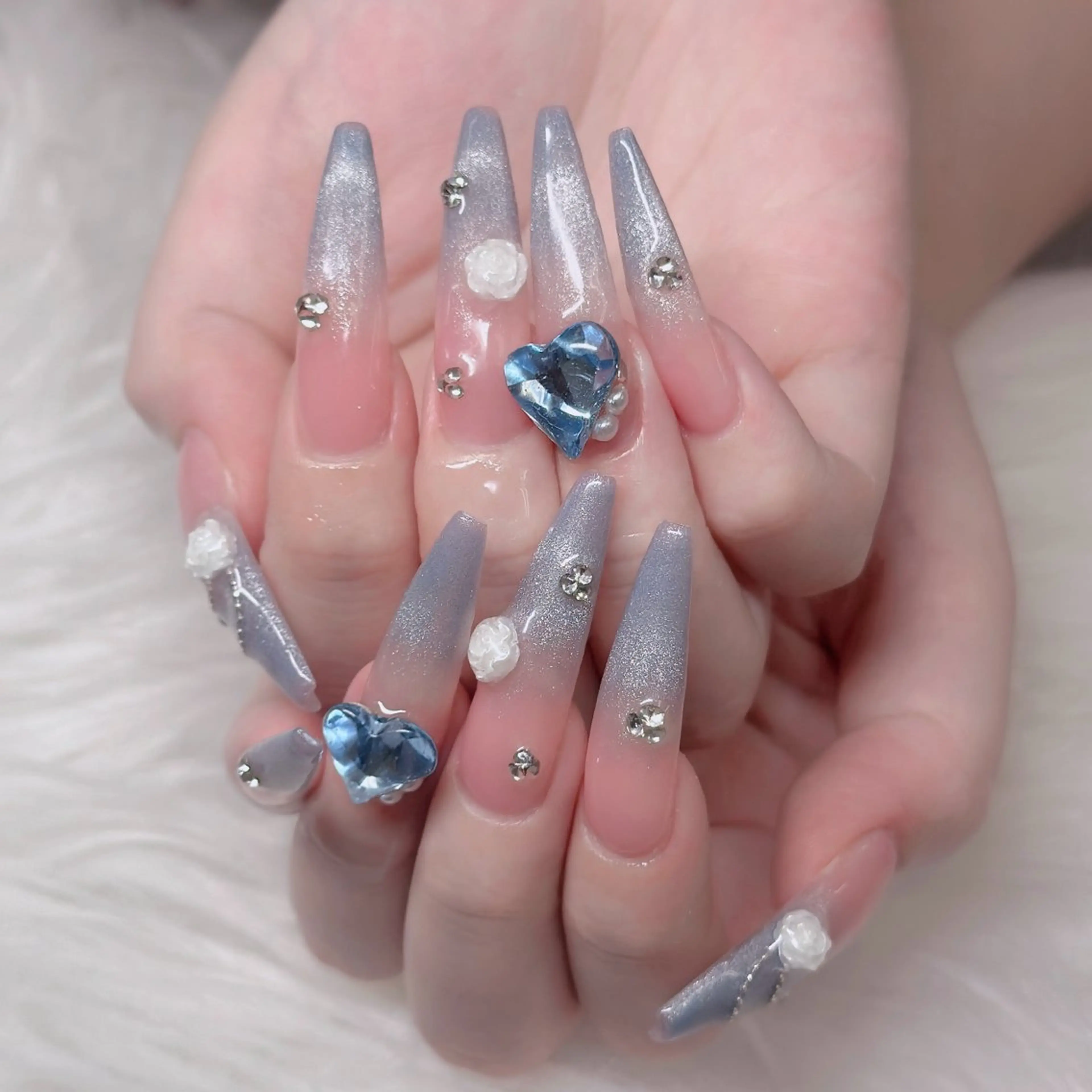 ネイル ロングネイル マグネットネイル リボン 夏ネイル スーパーロングネイル ハンドネイル Hani Nail XUKAのネイルデザイン