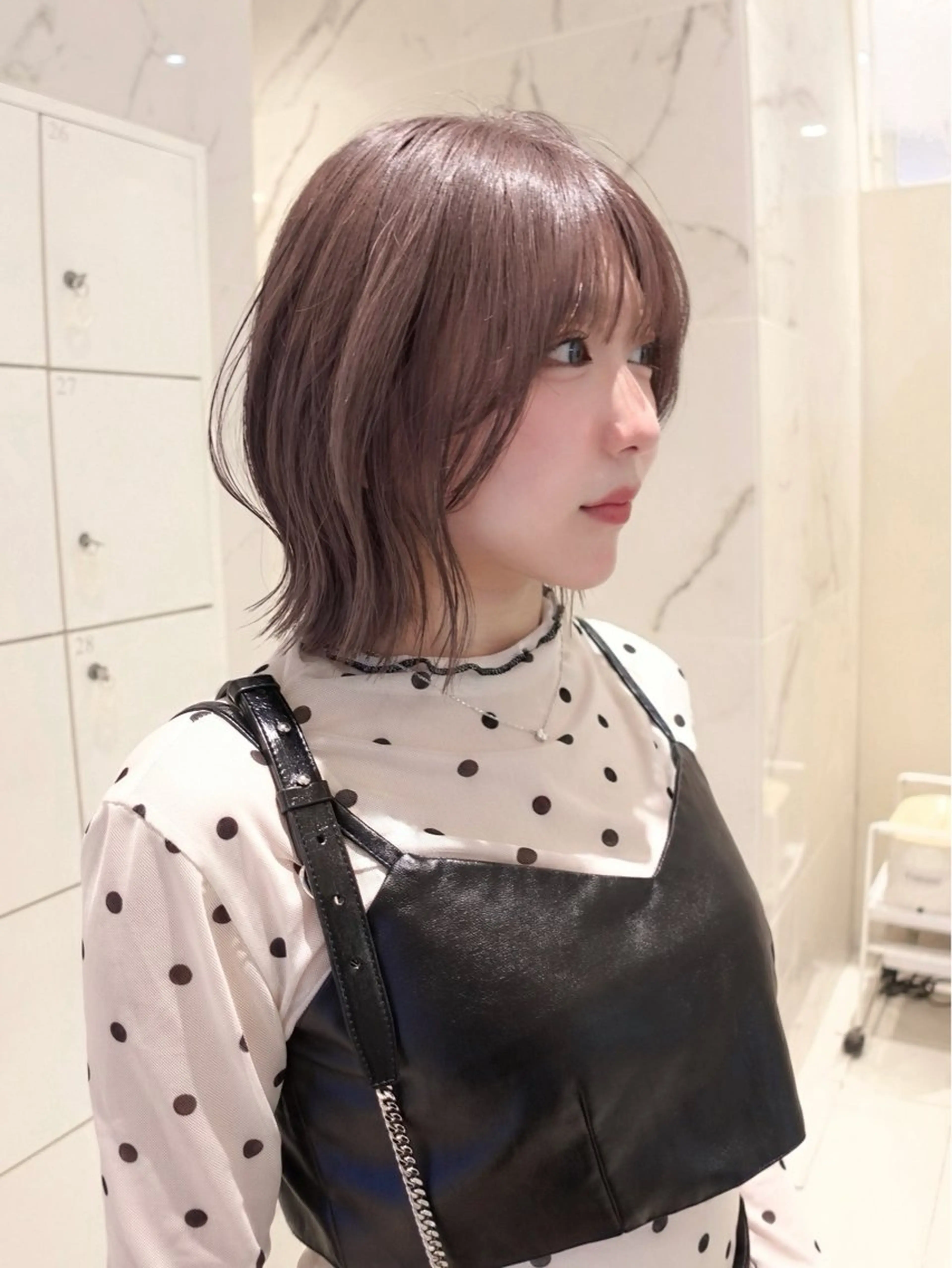 ショート ボブ くびれヘア カット ヘアカラー 透明感カラー 🫧/つばめのヘアスタイル