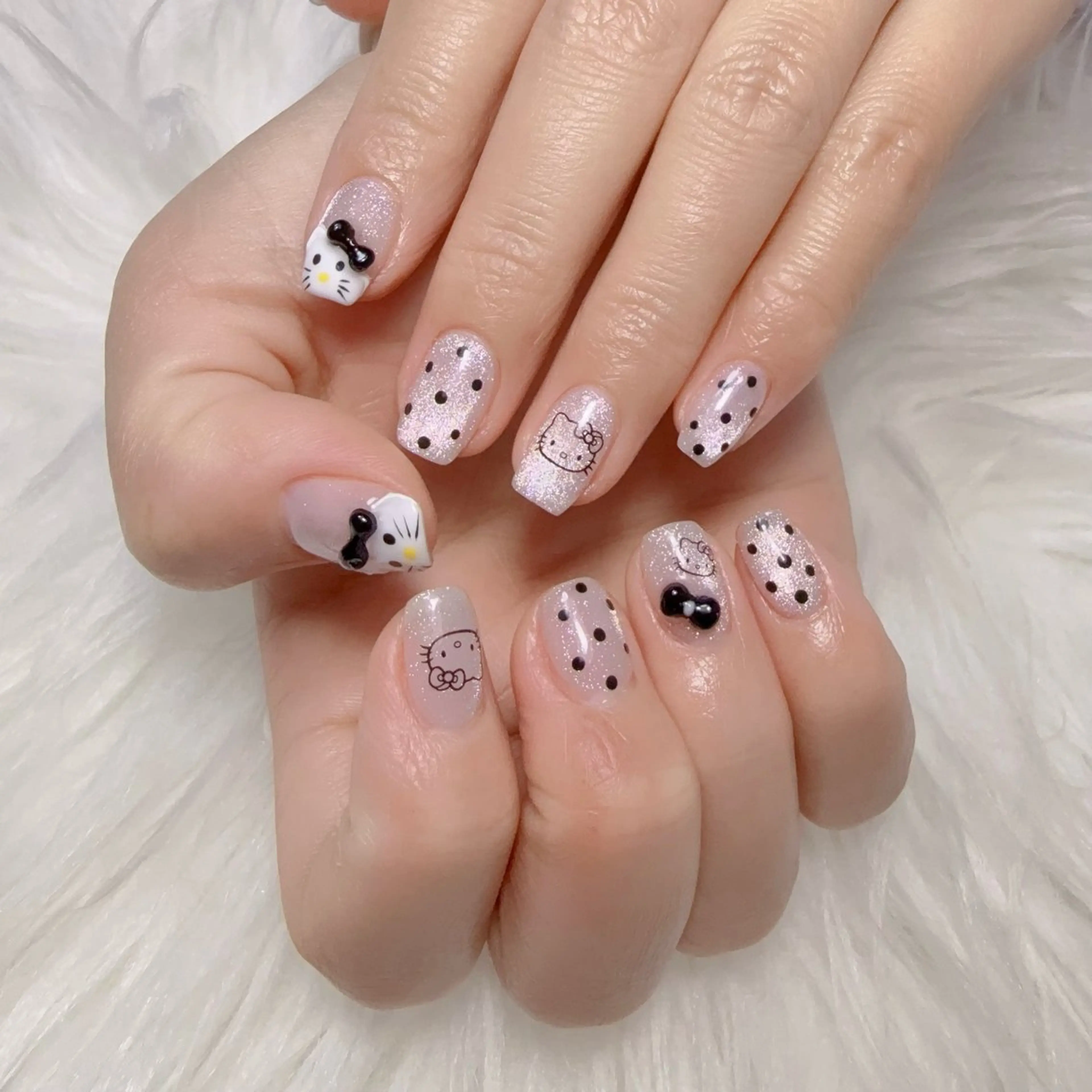 ネイル 西野 カナのネイルデザイン