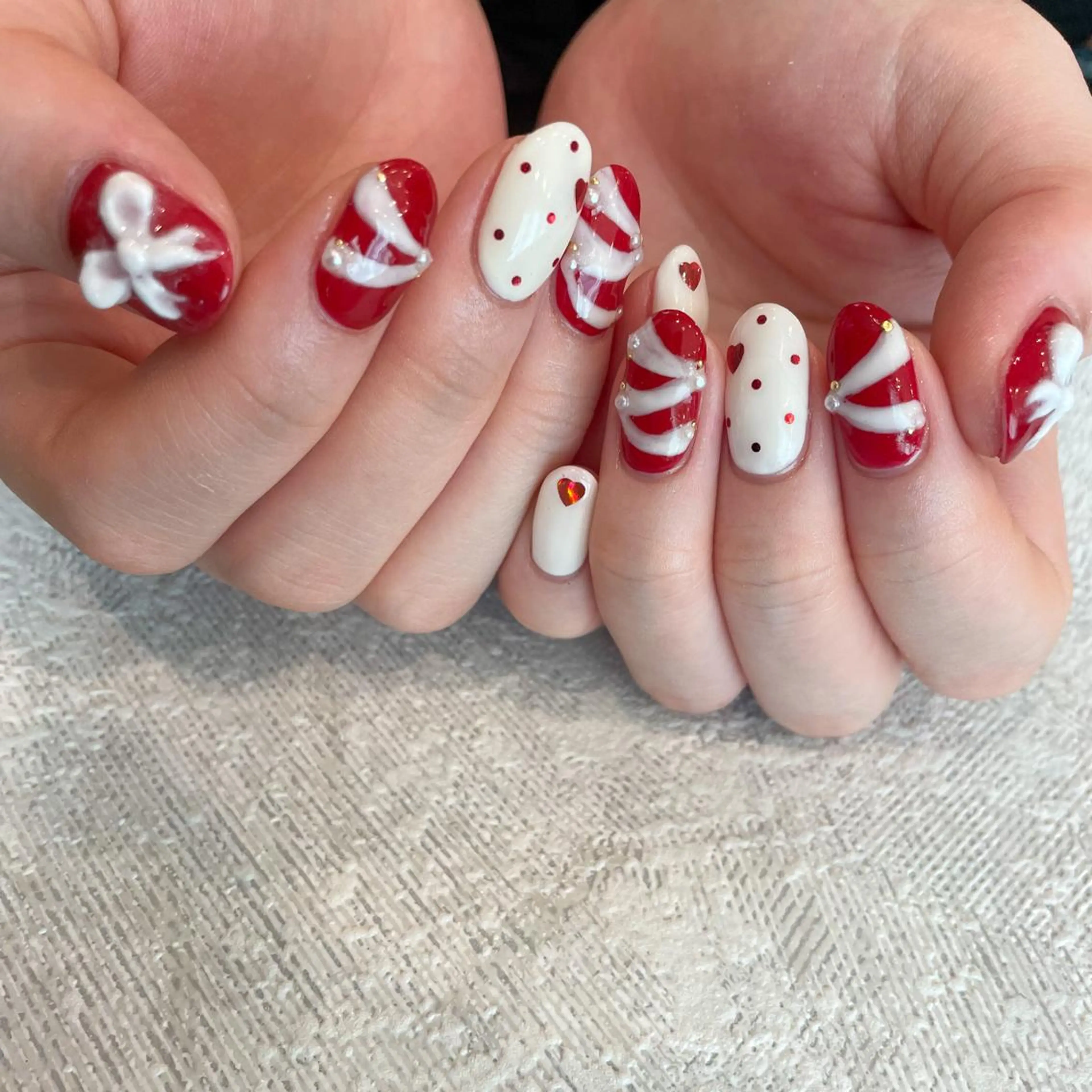 ネイル 持ち込み リボン Lira nailのネイルデザイン