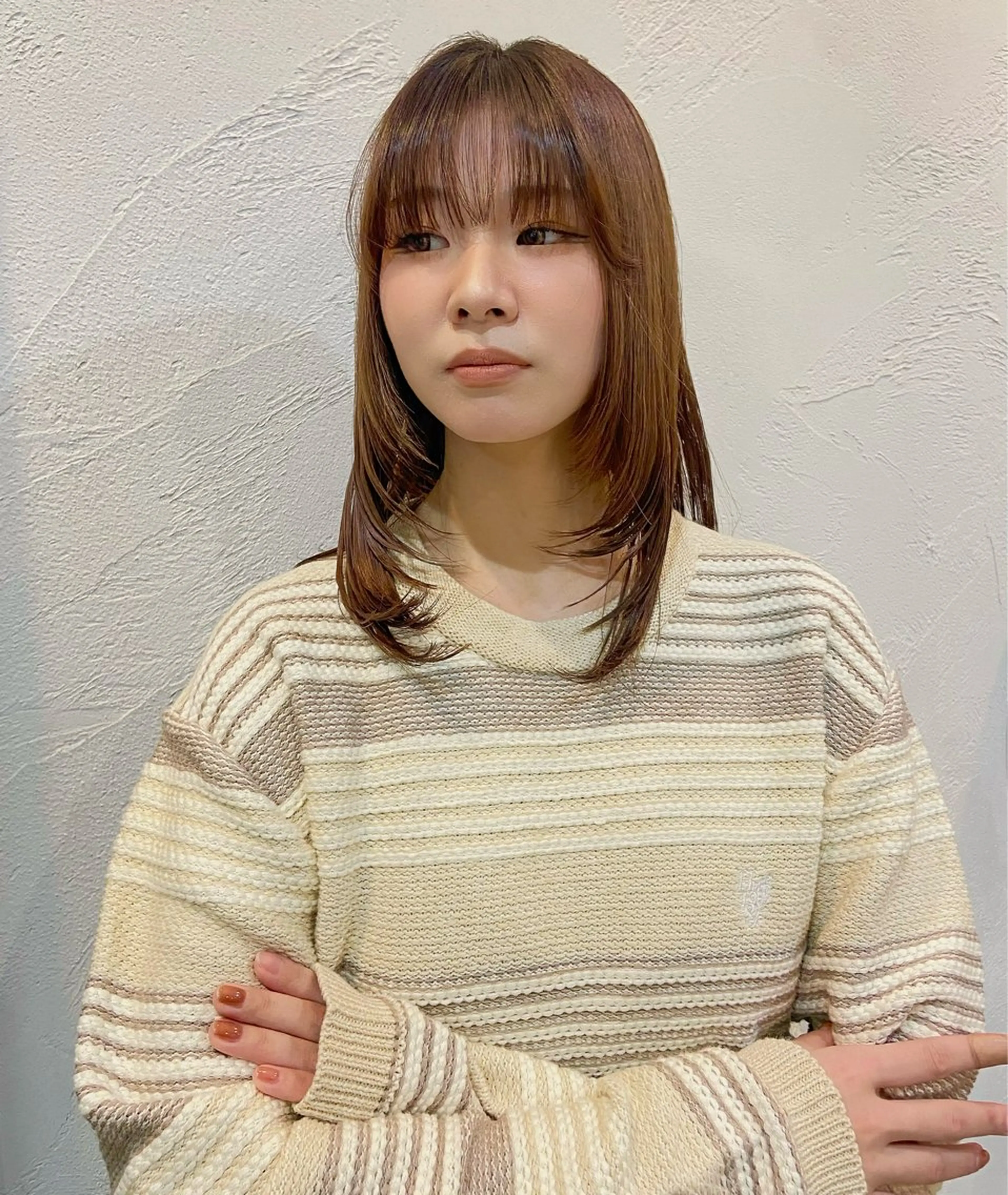 セミロング 吉川 このはのヘアスタイル