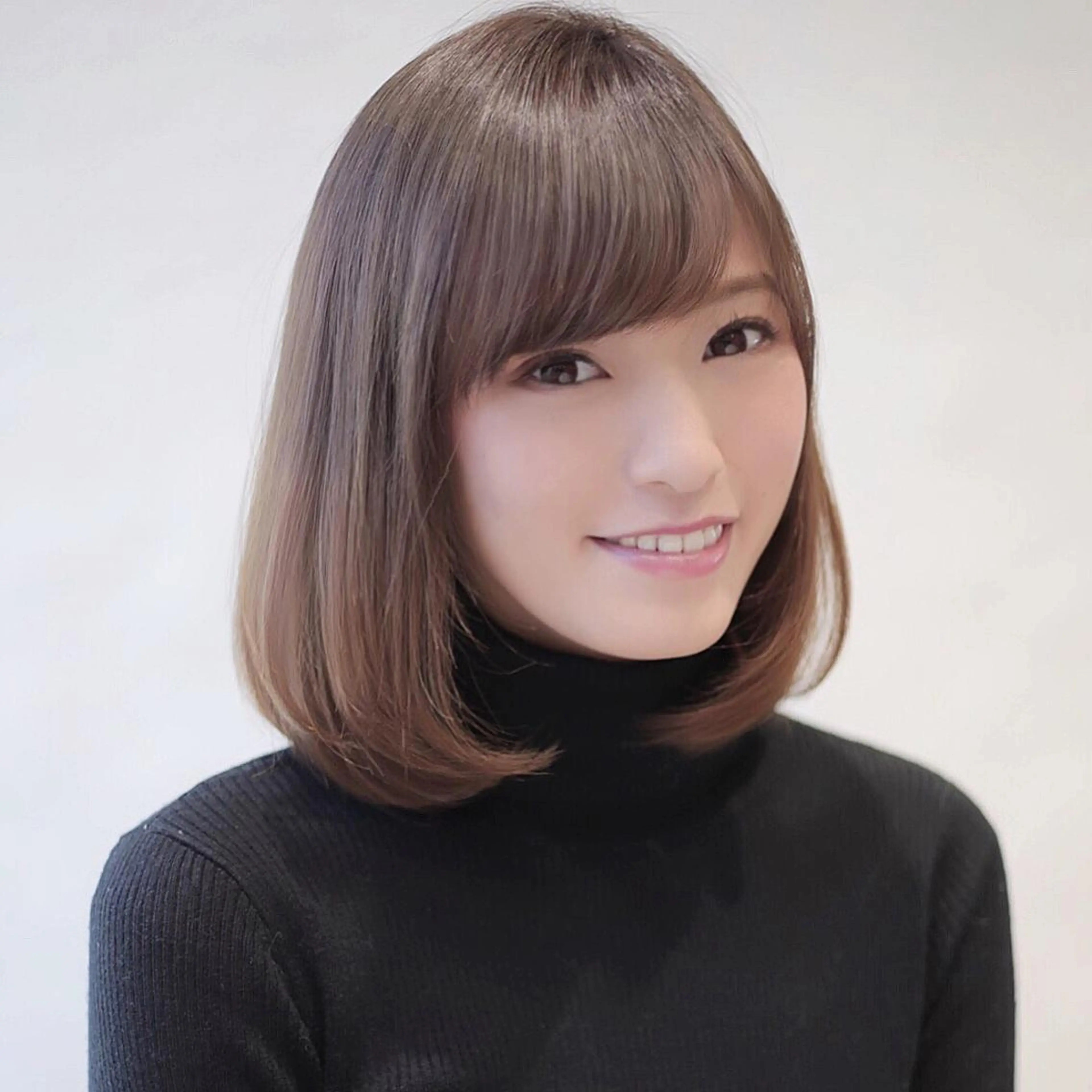 ミディアム カラー パーマ Soleria 田中慎一のヘアスタイル