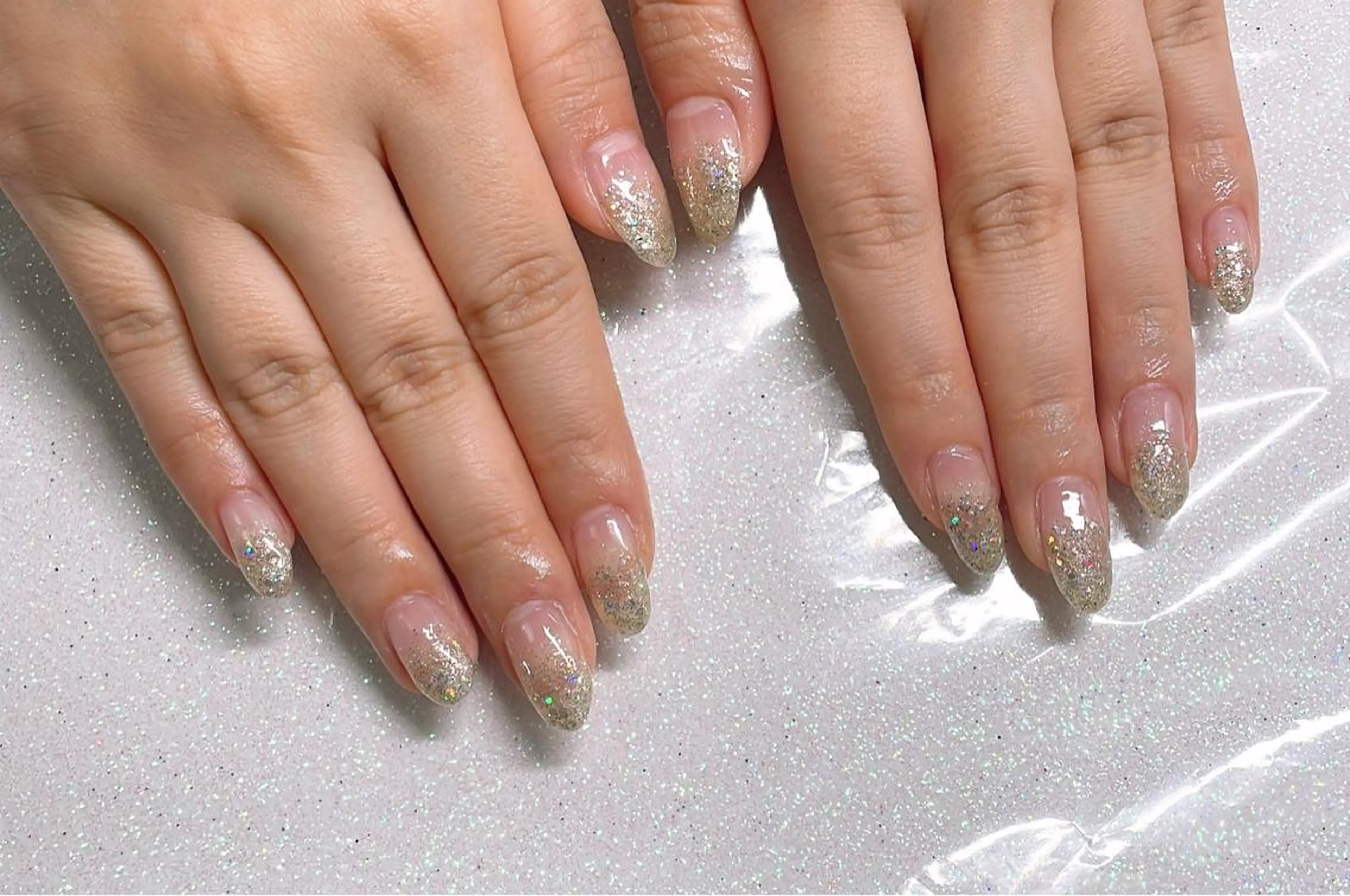 ネイル VIERU 🌈🎀💖のネイルデザイン