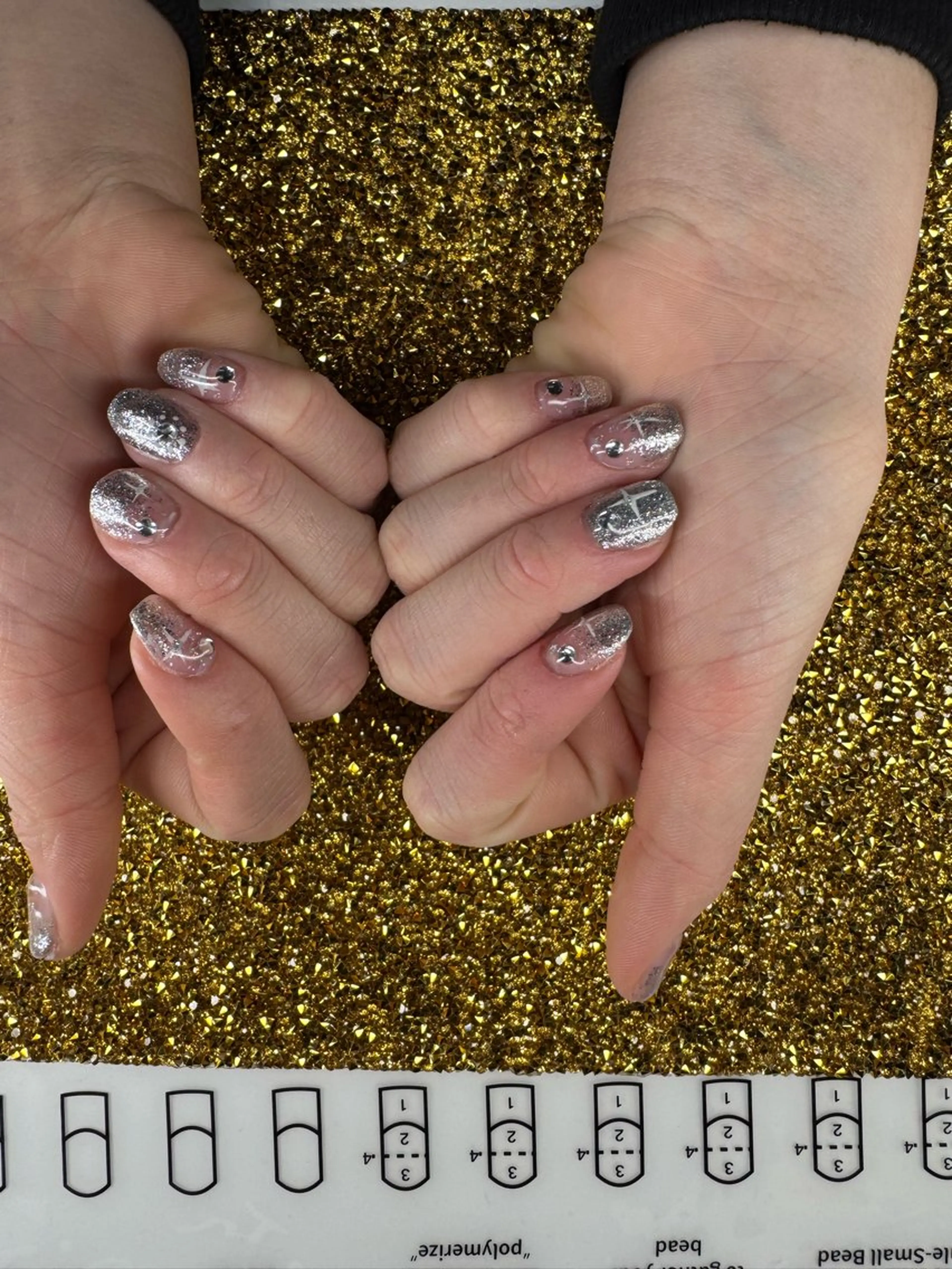 ネイル Regina レジーナのネイルデザイン