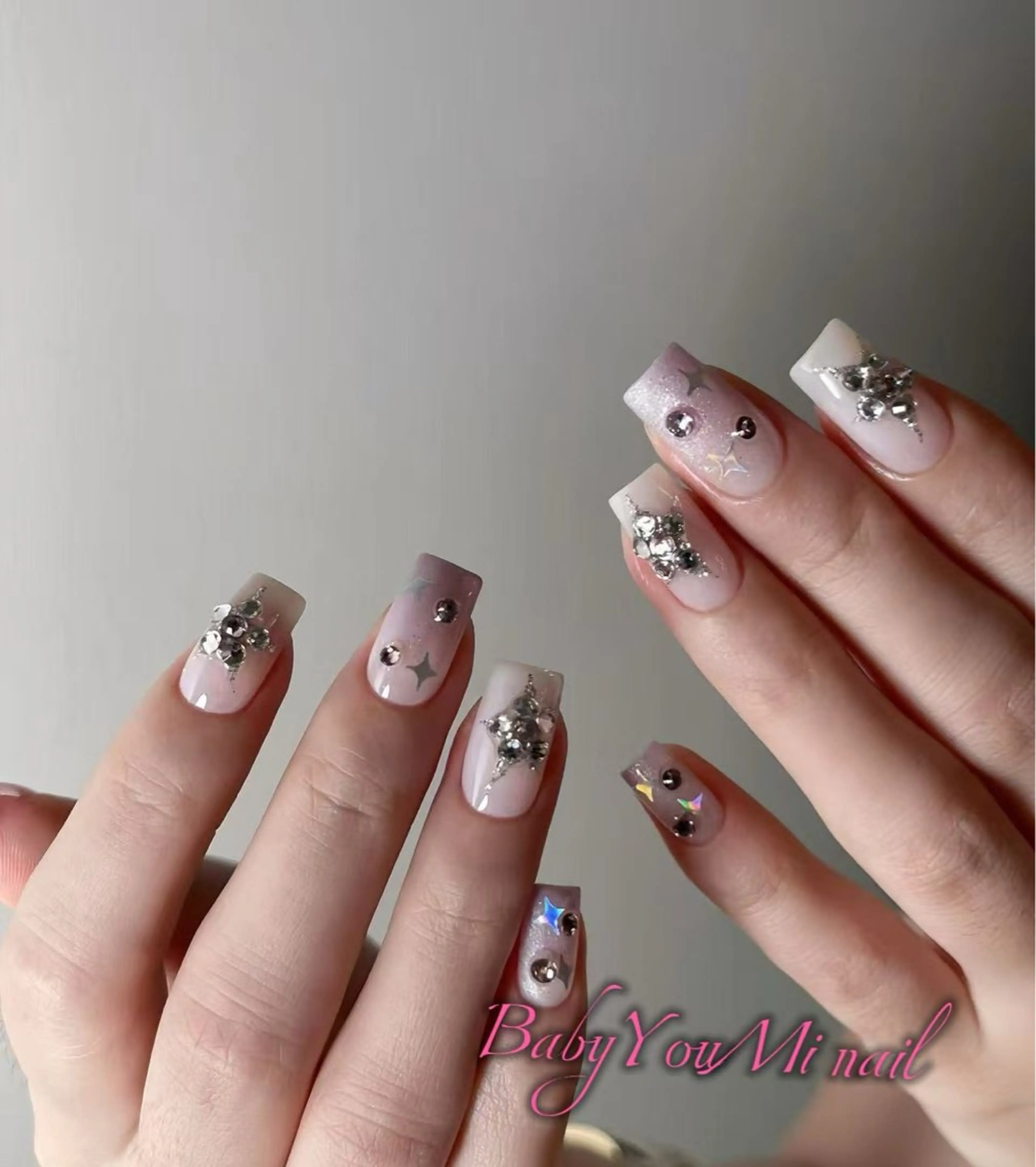 ネイル オーロラネイル フラワーネイル フットネイル フレンチネイル ジェルネイル ハンドネイル 相沢 さやかのネイルデザイン