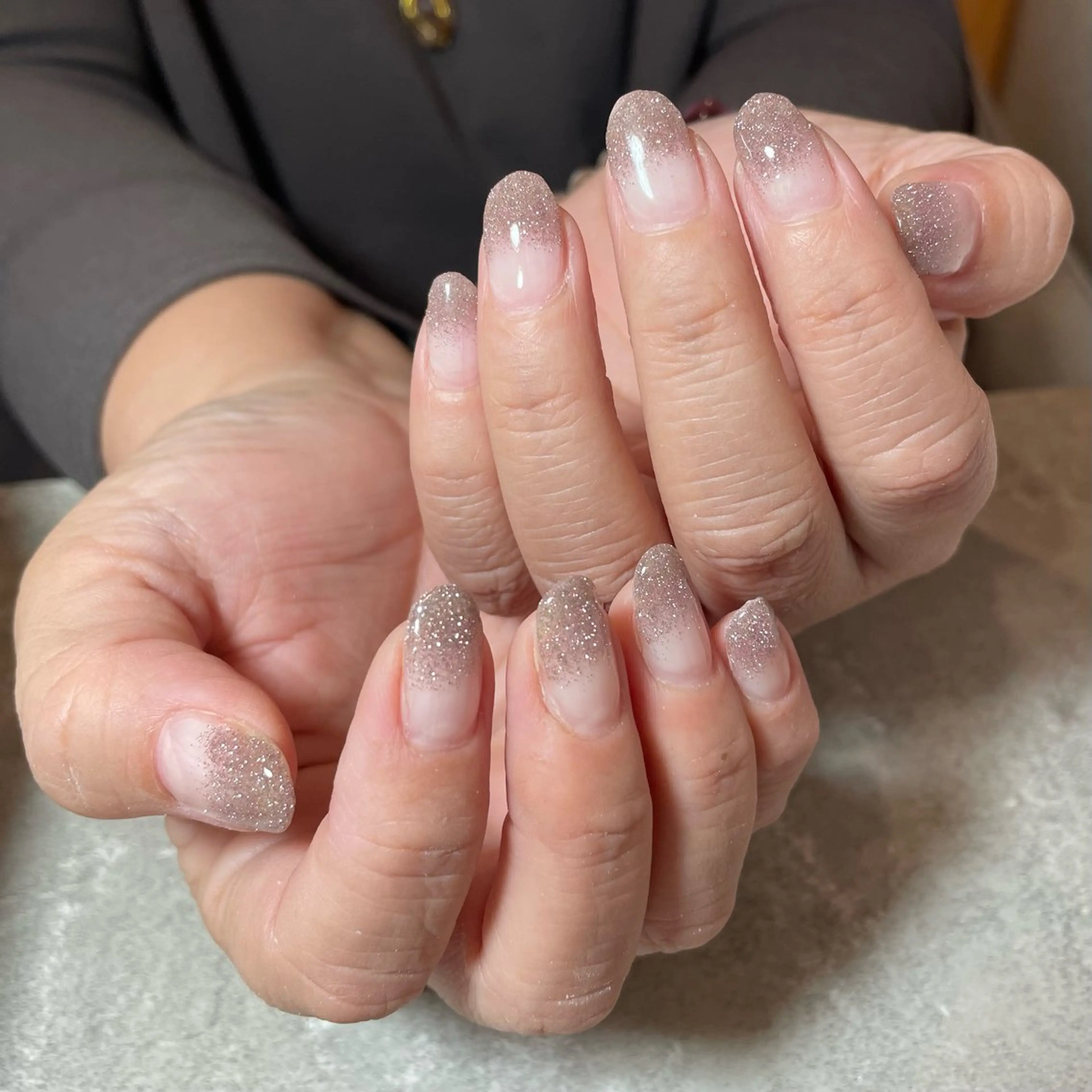 【hand】ラメグラデーション💎（オフ有り）の写真