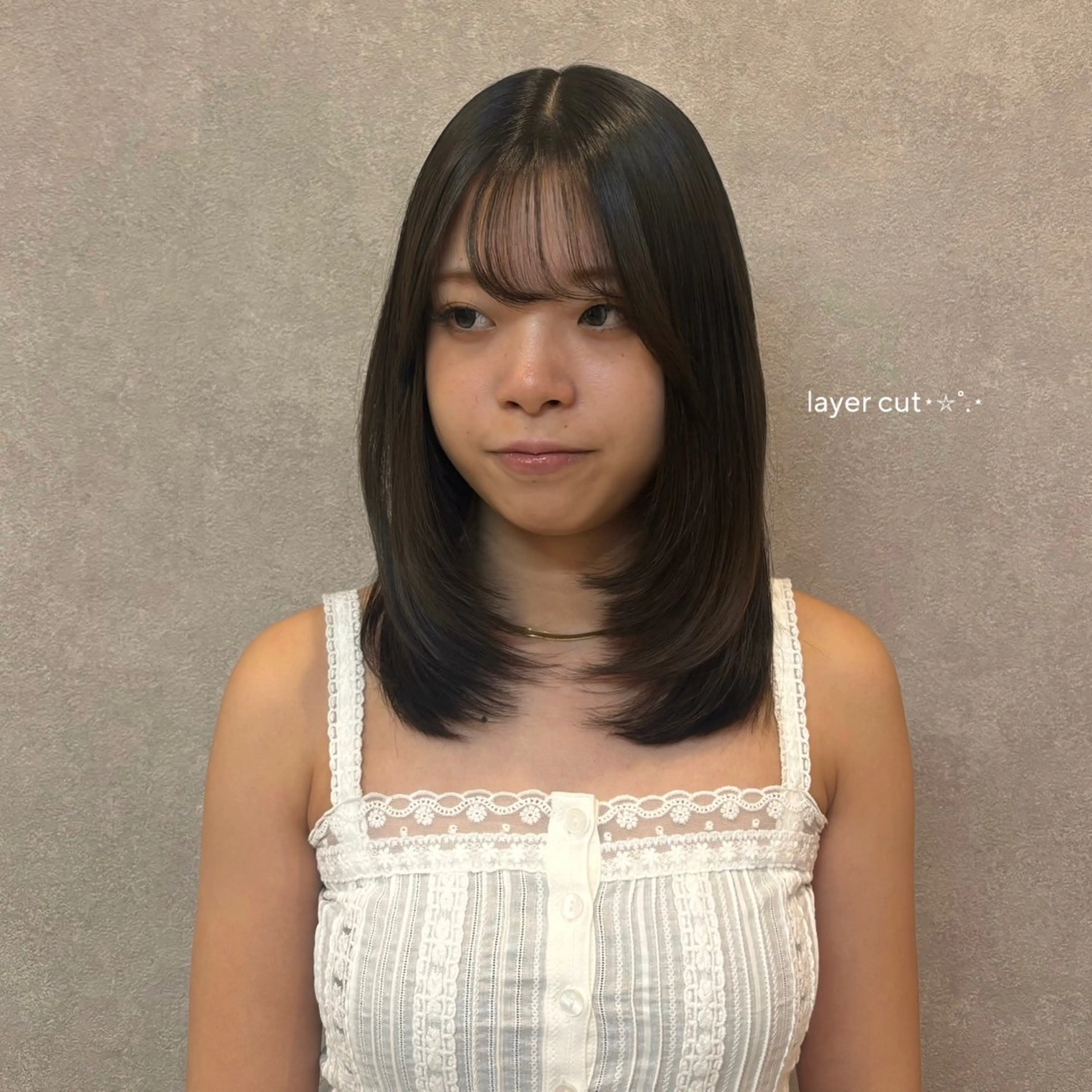 ミディアム 🩶透明感カラー🩶 ミズキのヘアスタイル
