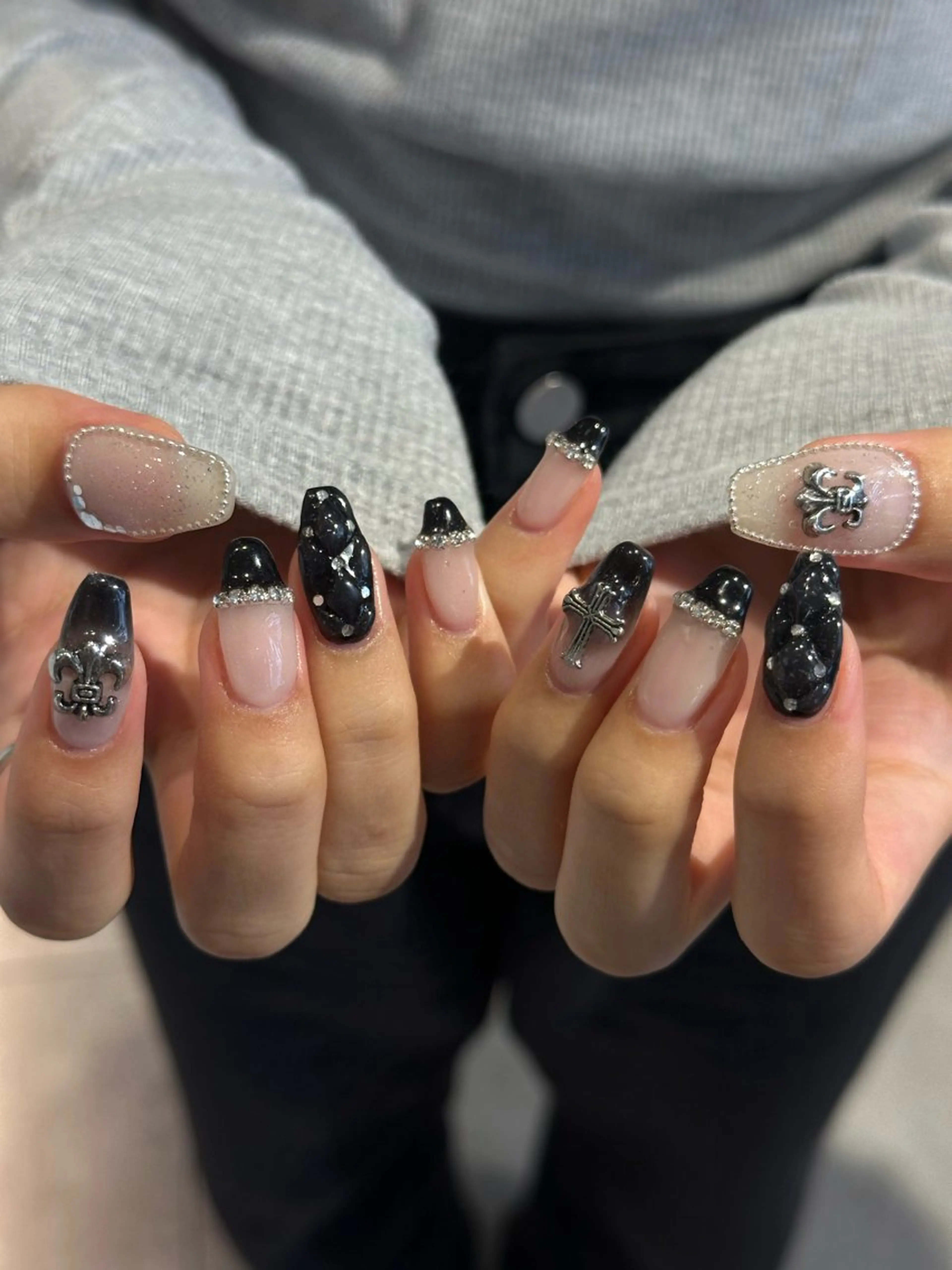 ネイル ハンドネイル 韓国ヘアメンズ・レデ ィース特化ミクのヘアスタイル