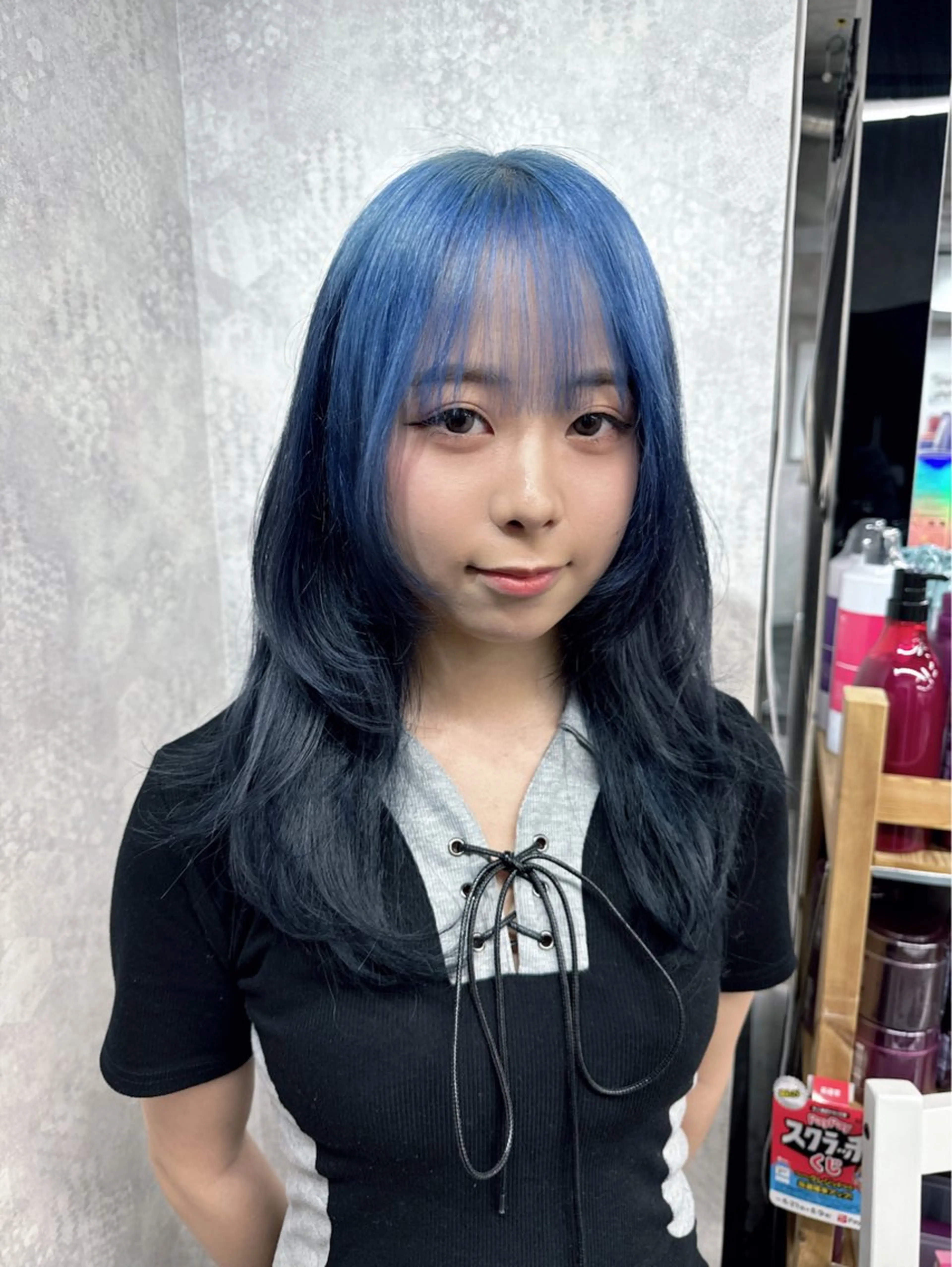 ロング カラー 韓国レイヤーカット/ 儚げカラーチナツのヘアスタイル