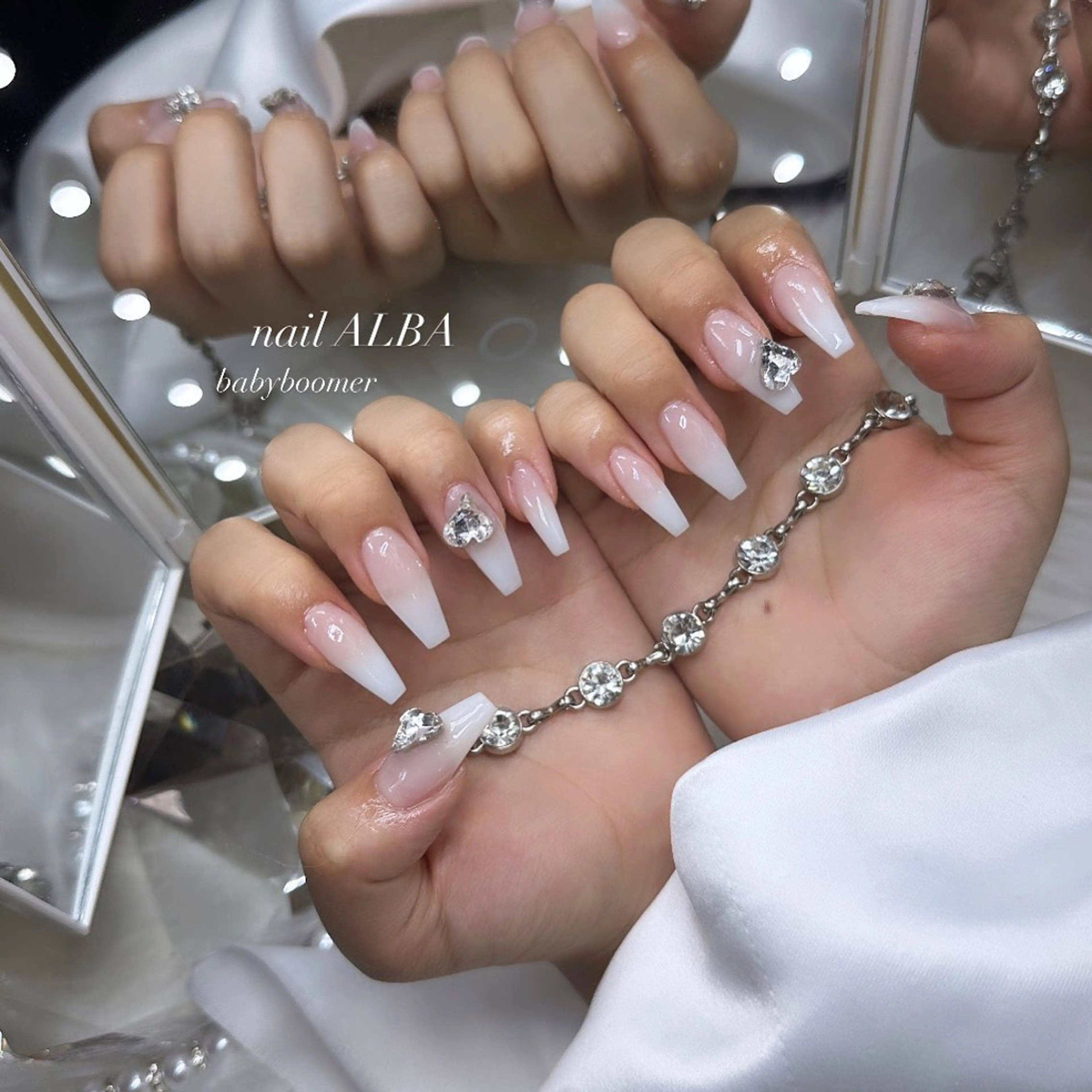 ネイル 加納 莉音のネイルデザイン