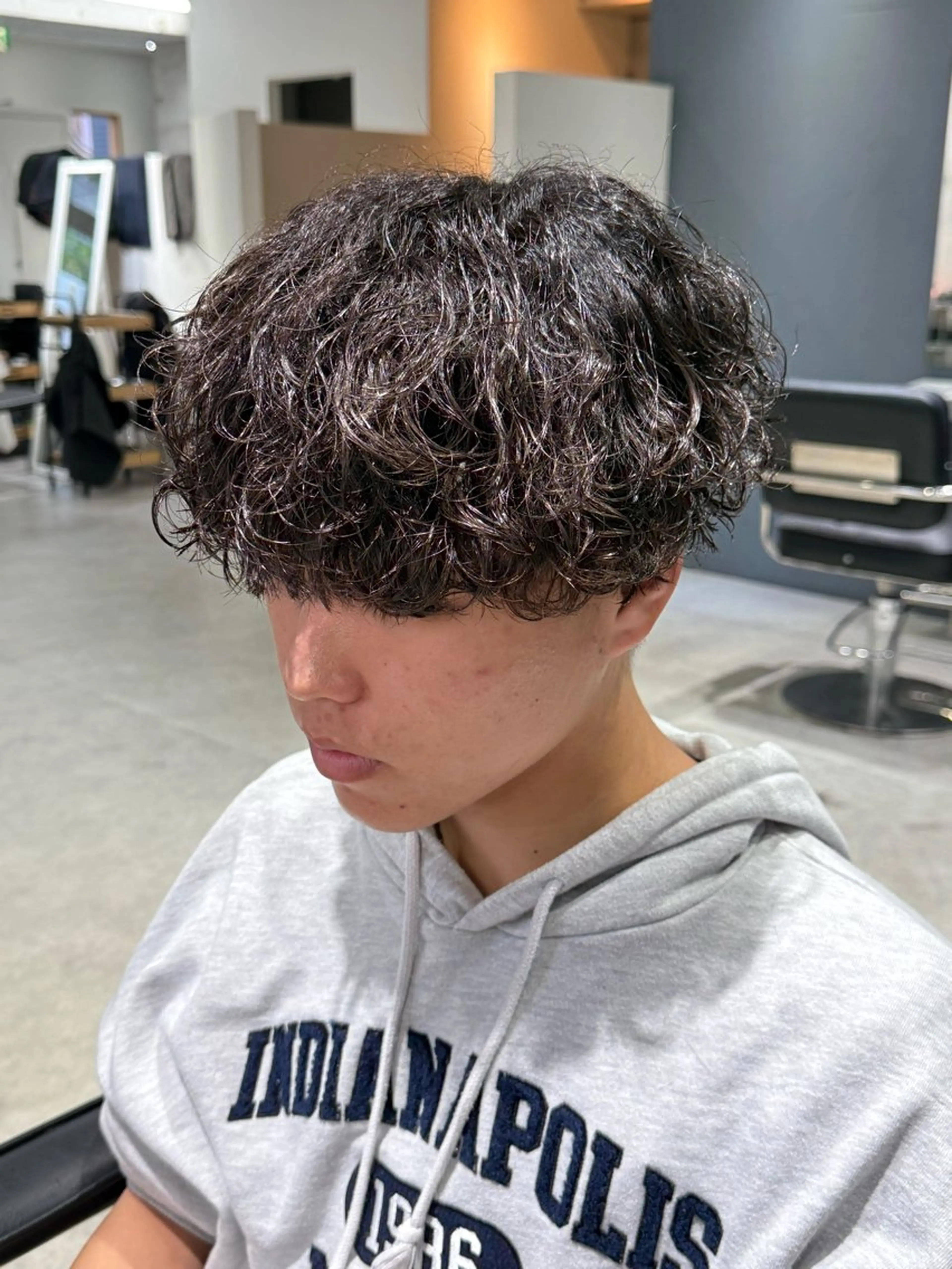 メンズ メンズパーマ 波巻きパーマ カット パーマ 布施メンズ特化美容師 秋山　涼のヘアスタイル