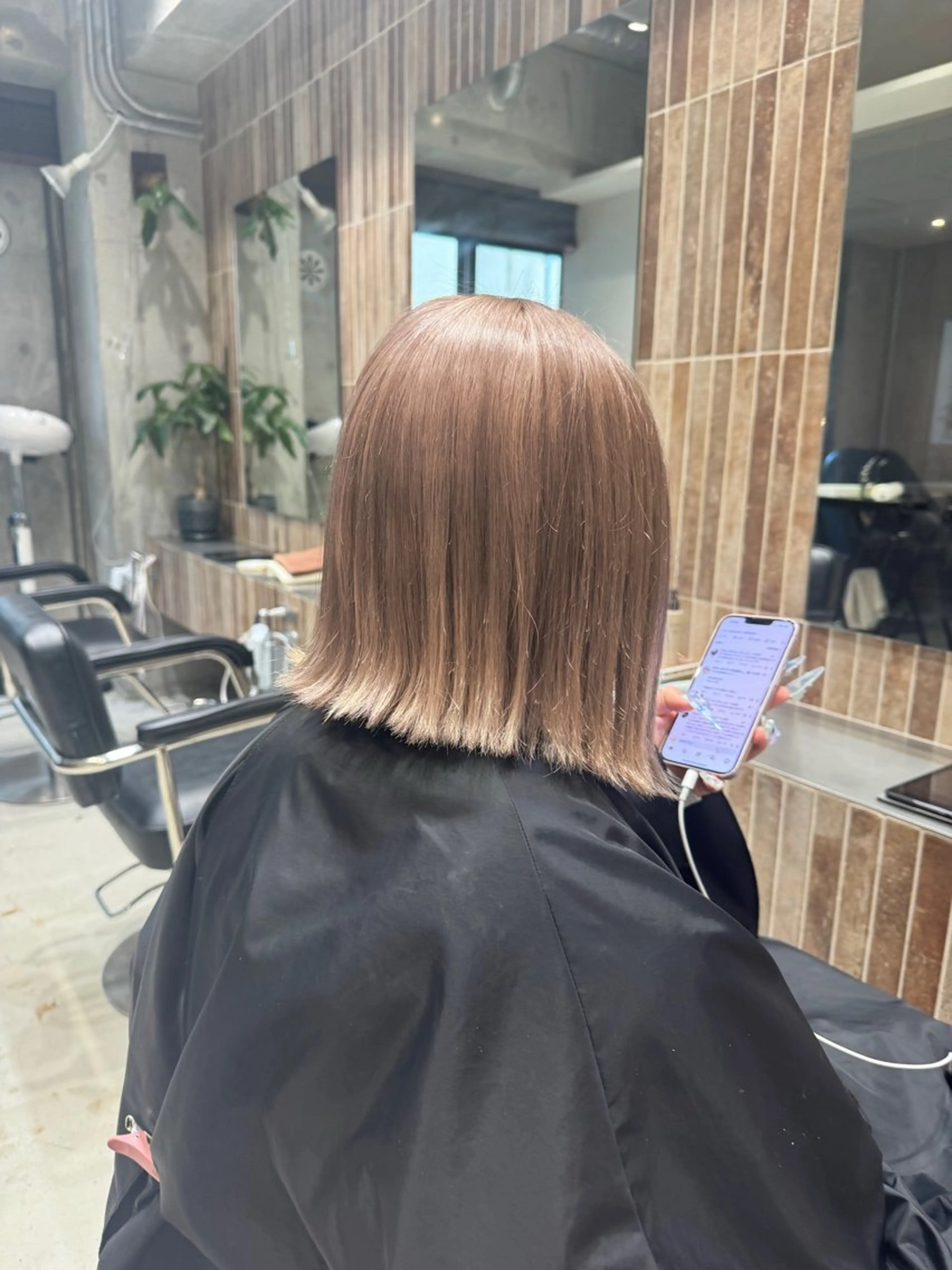 ミディアム カラー ベージュカラー ミルクティーベージュ モデル募集中 🫧こうめ🫧のヘアスタイル