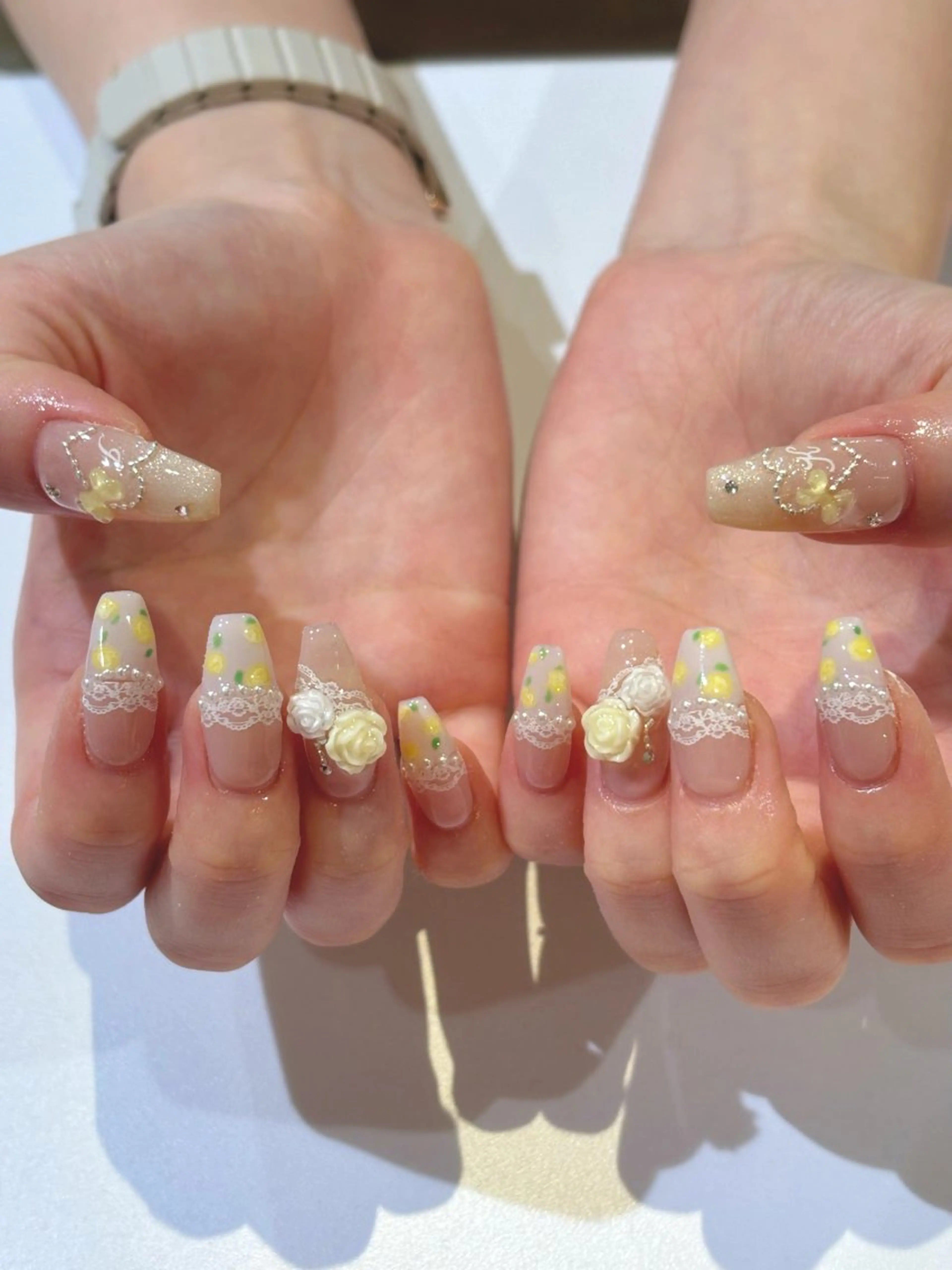 ネイル REINA .のネイルデザイン