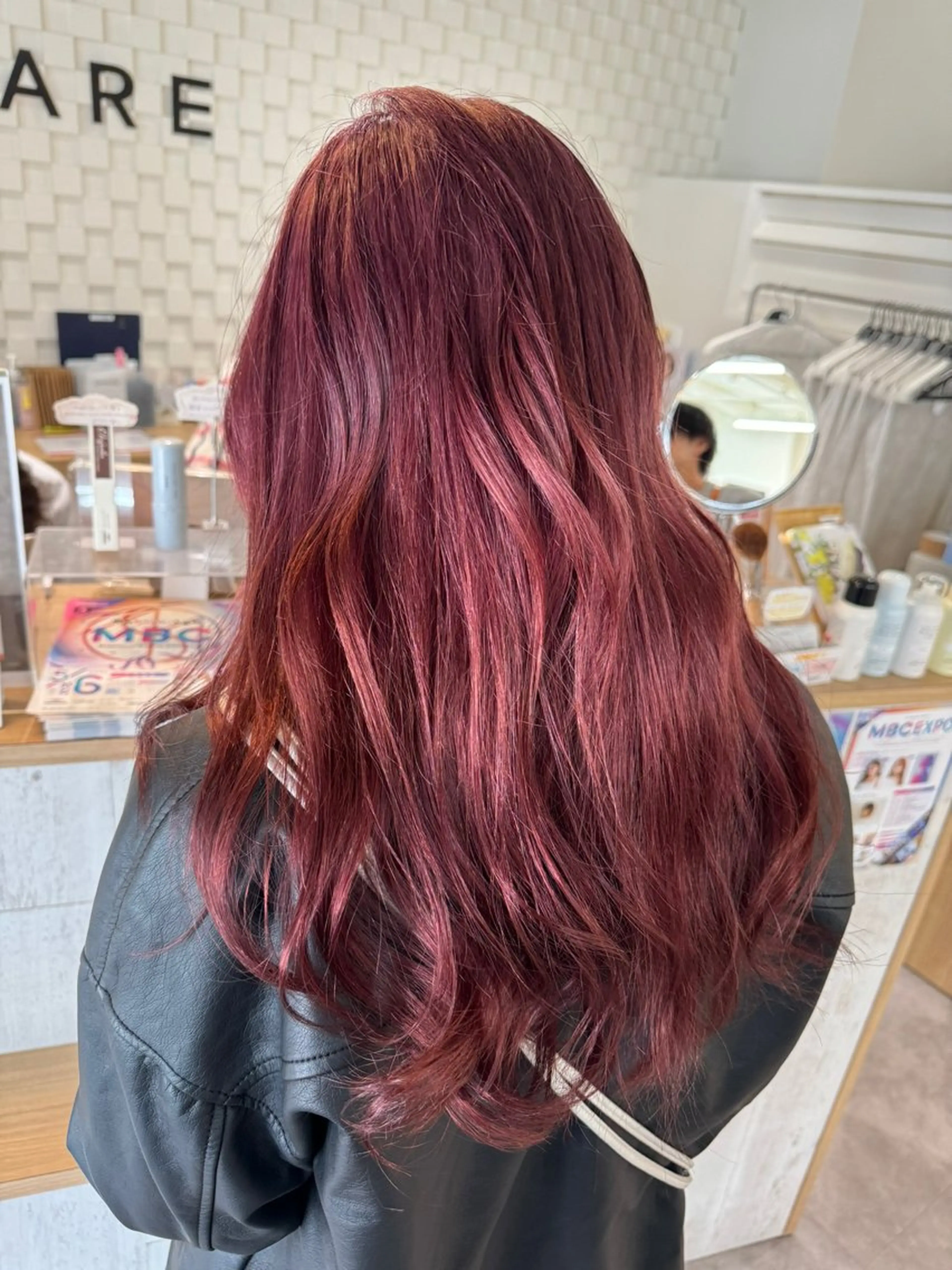 ロング レイヤーカット/ 艶カラー/山内一暉のヘアスタイル