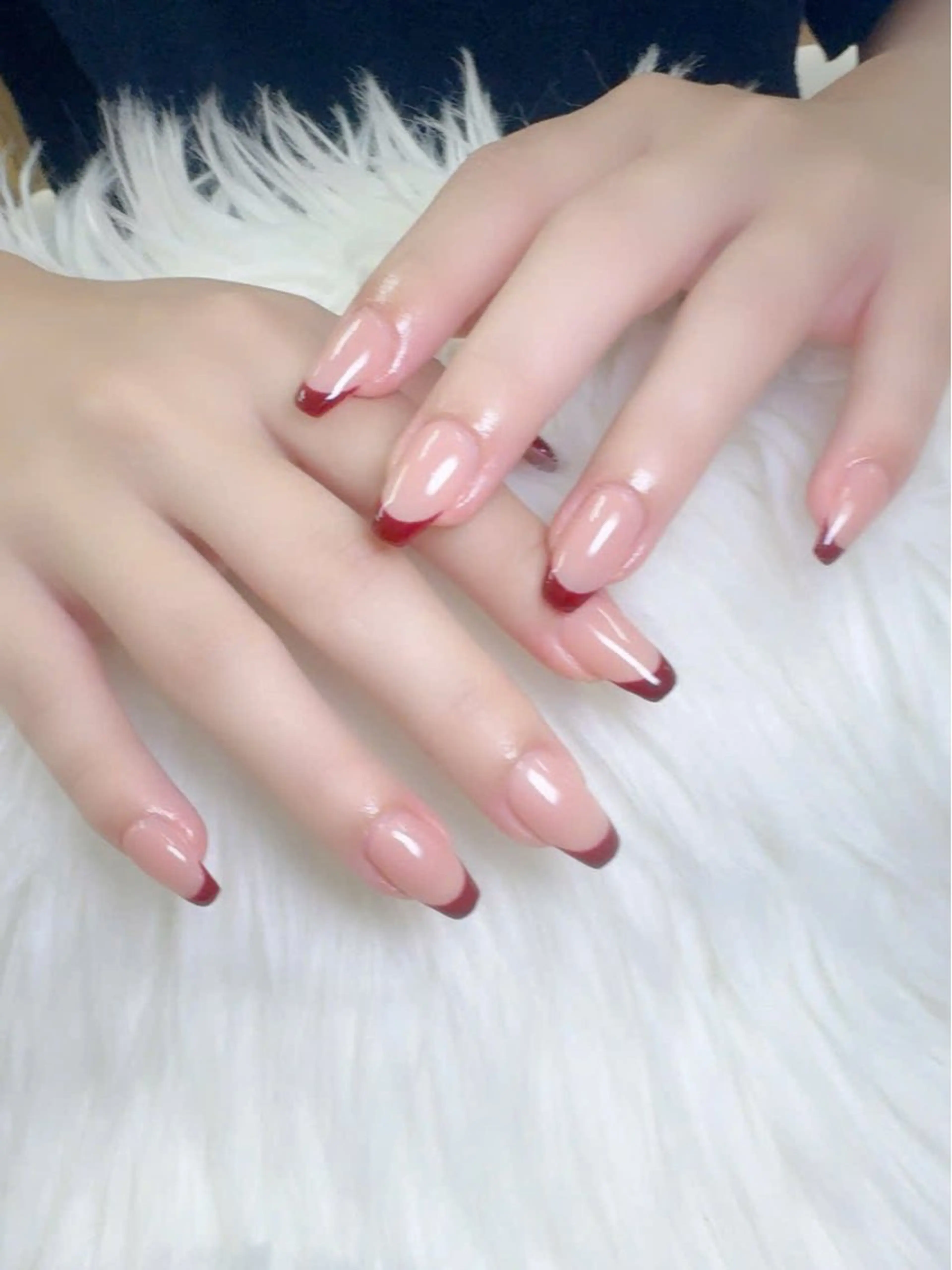 ネイル フレンチネイル グラデーション キラキラネイル 韓国ネイル マグネットネイル フットネイル Hara Nail 【パラジェル使用】のネイルデザイン