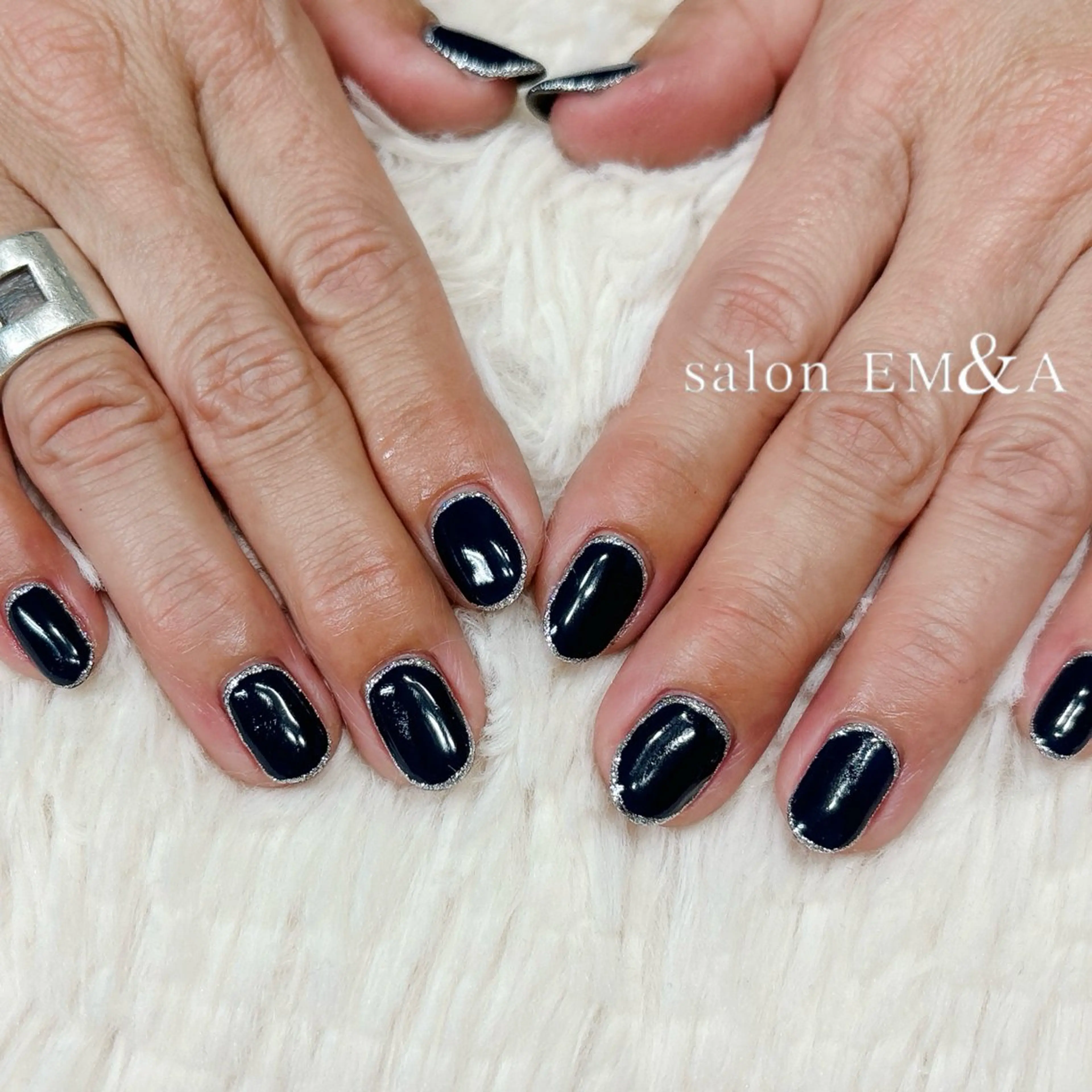 ネイル ラメ(グリッター) ロングネイル ショートネイル salon EM&A emiのネイルデザイン