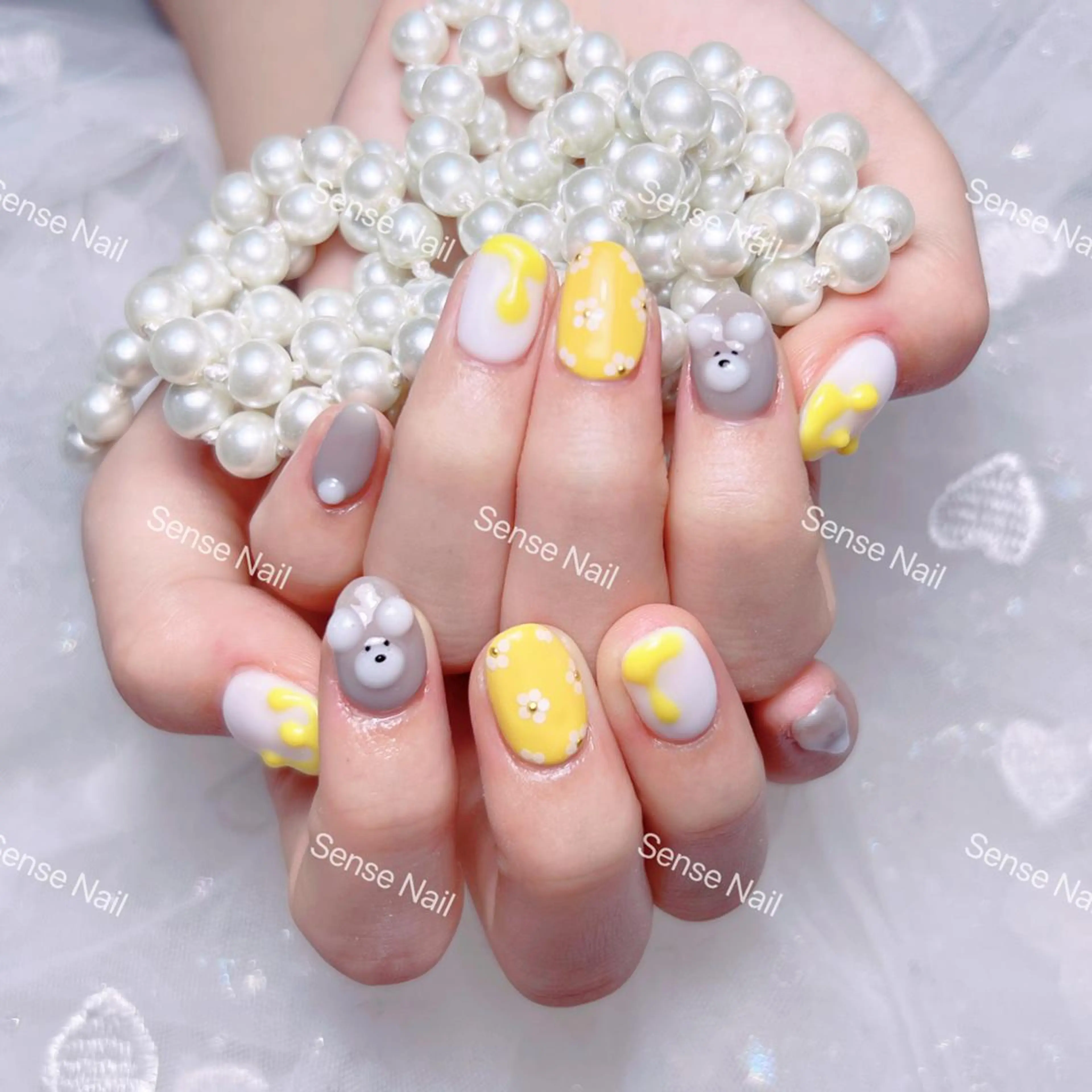 ネイル Yukiko 🌙のネイルデザイン