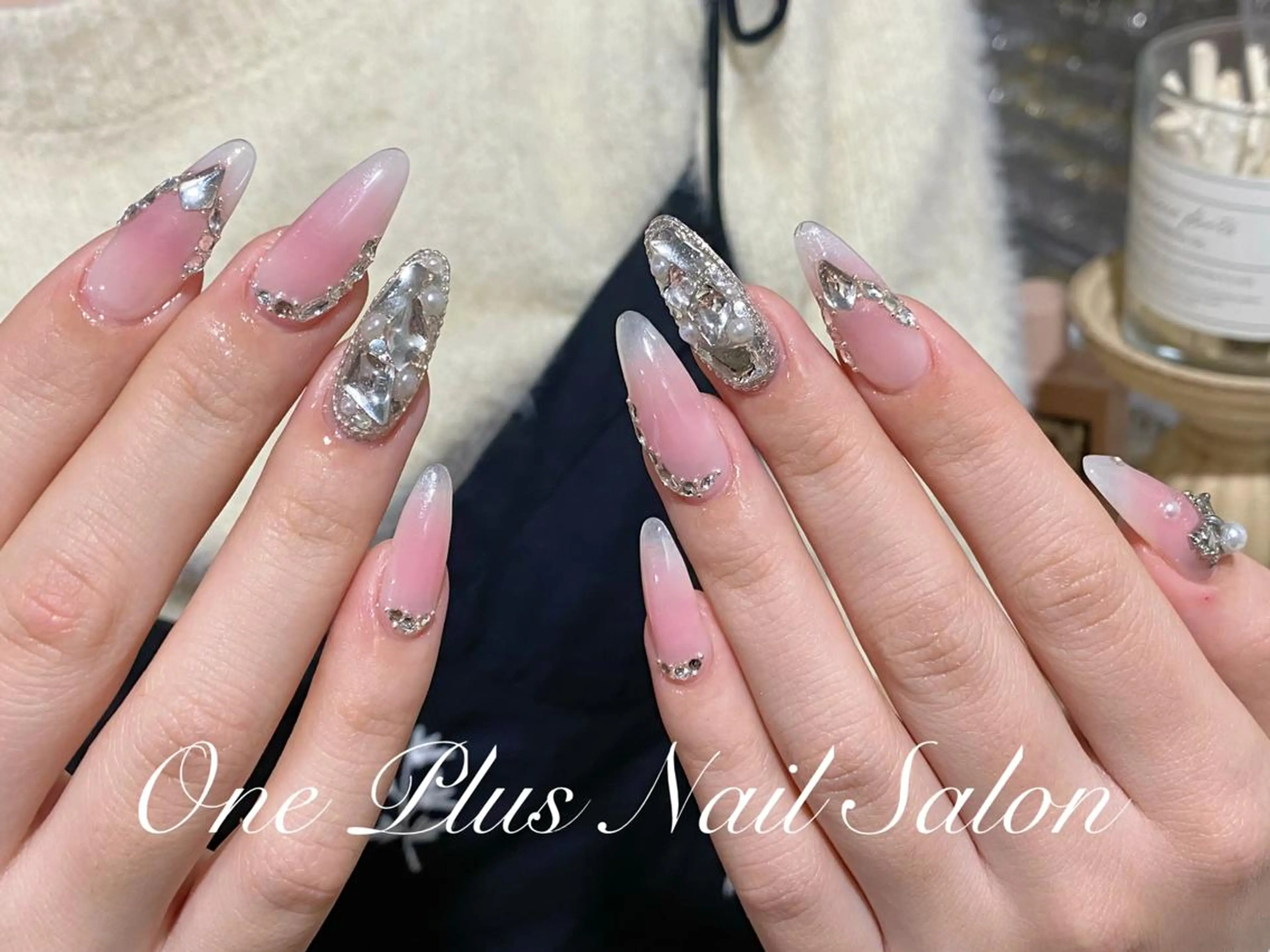 ネイル One Plus Nail Salonのネイルデザイン