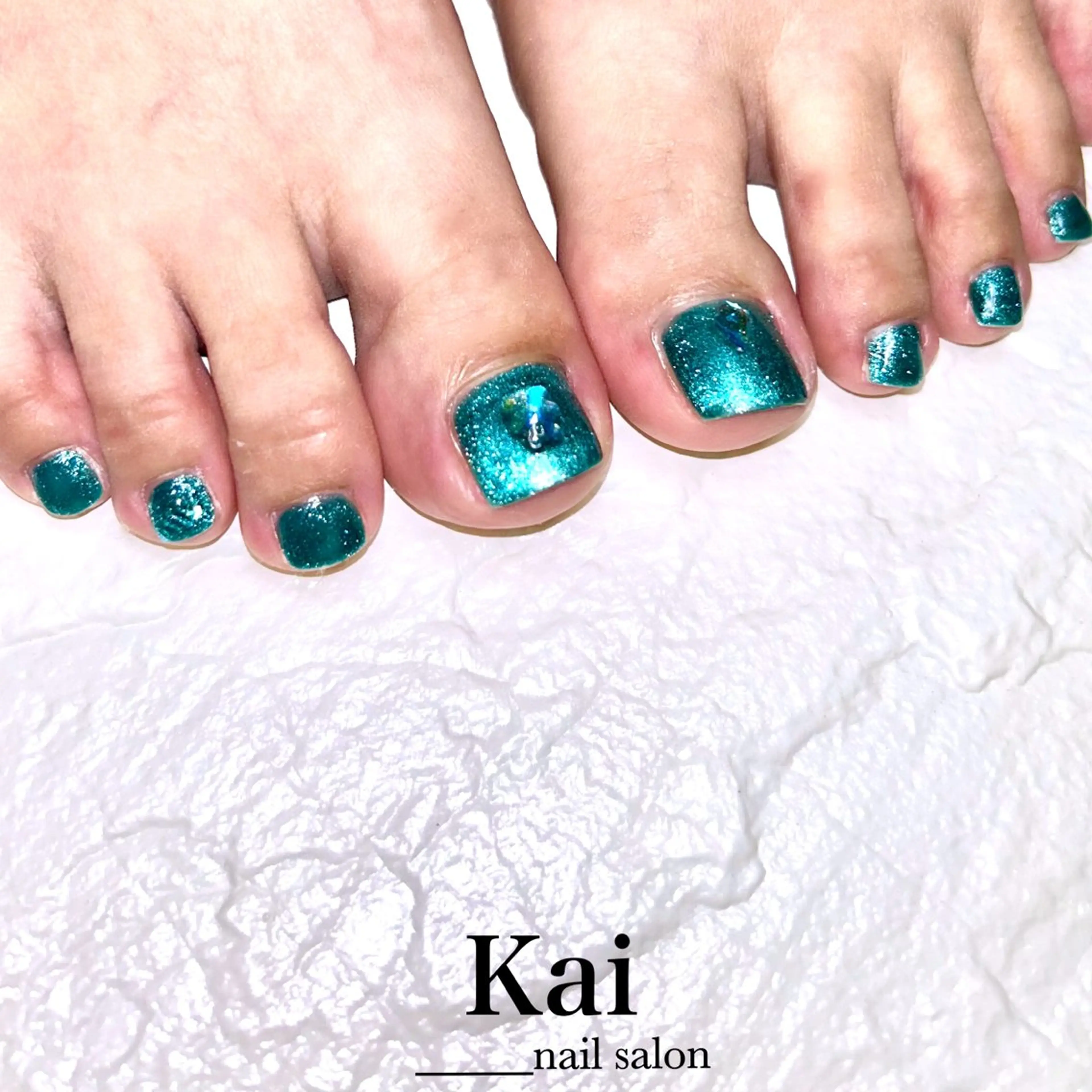 ネイル オーロラネイル フットネイル 韓国ネイル マグネットネイル 夏ネイル ハンドネイル Kai  nail Mayukoのネイルデザイン