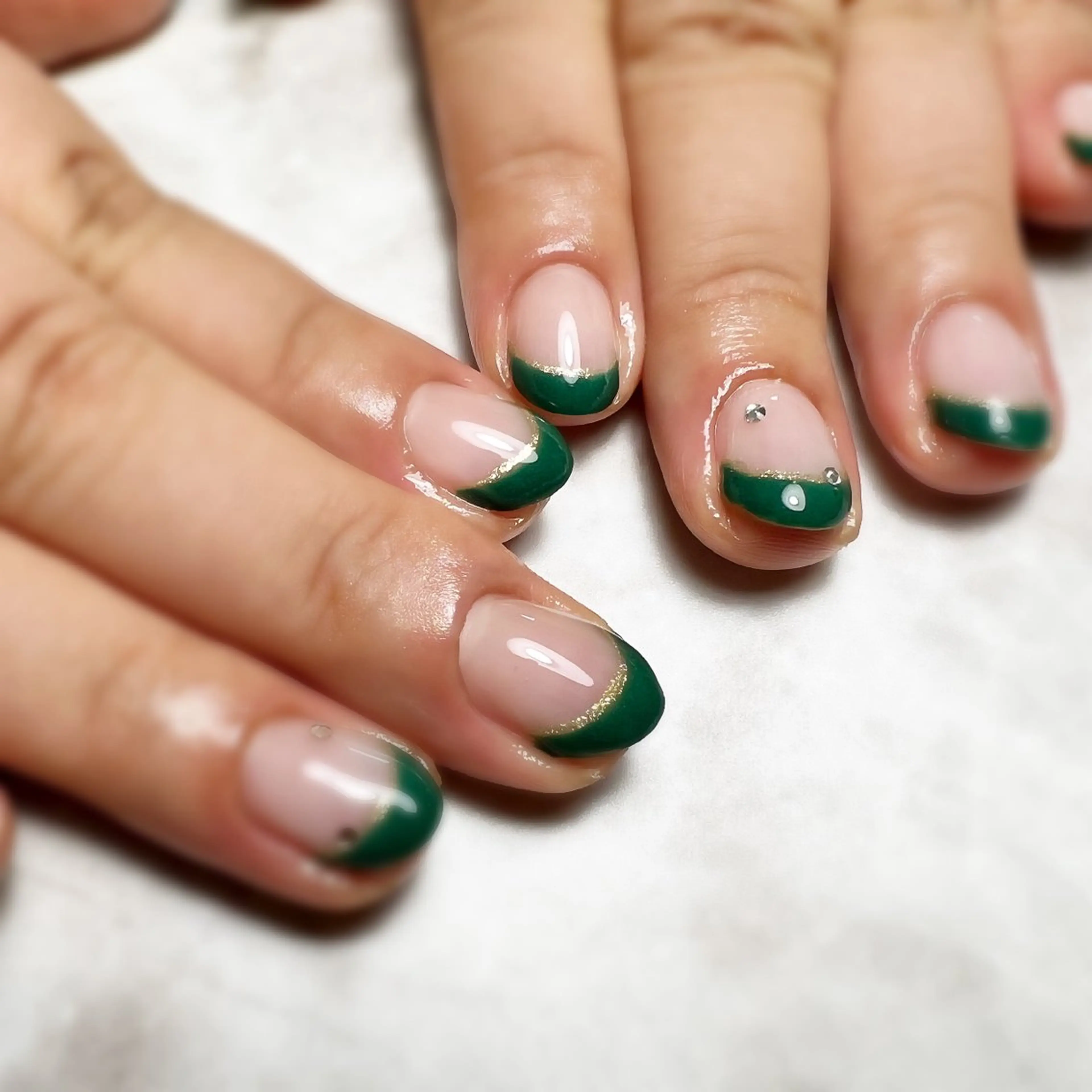 ネイル ハンドネイル フットネイル NAILsalon Laki(ラキ)のネイルデザイン