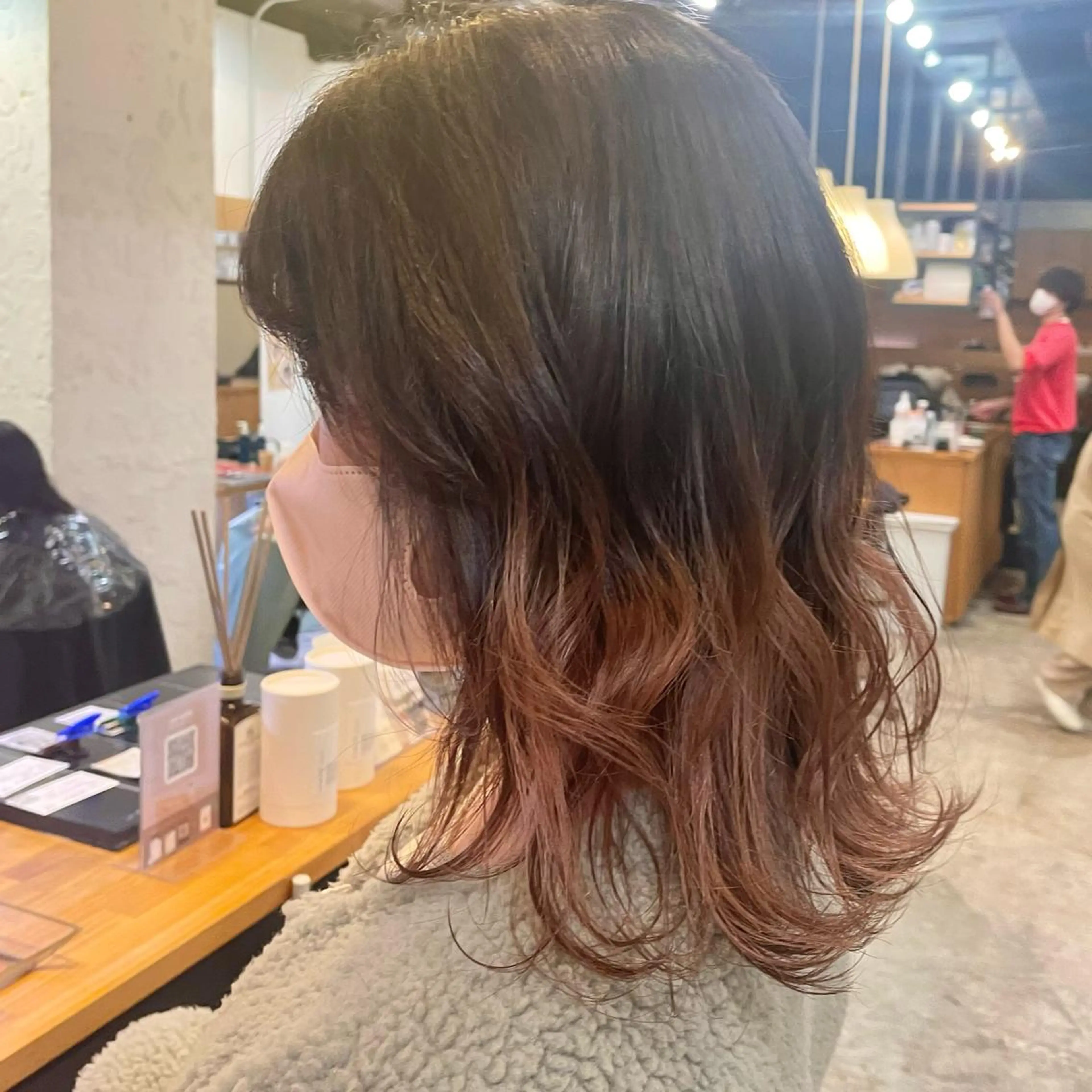 ミディアム カラー ヘアアレンジ ヘアカラー トリートメント 🎀ダブルカラーレイ ヤーyuuri🎀のヘアスタイル