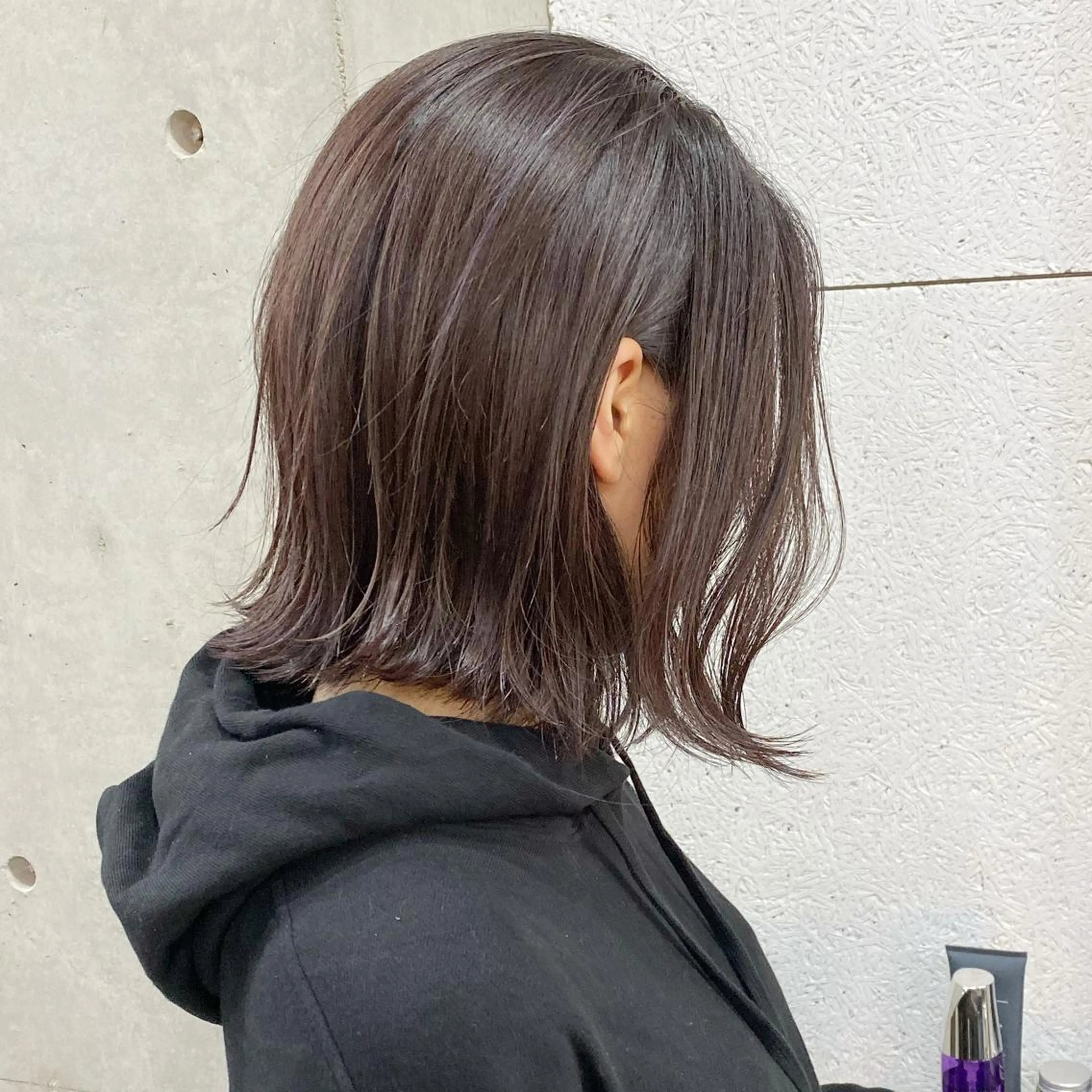 ショート カラー ネイル マツエク・マツパ 透明感カラー グレージュ バイオレットカラー 中山 天地のヘアスタイル