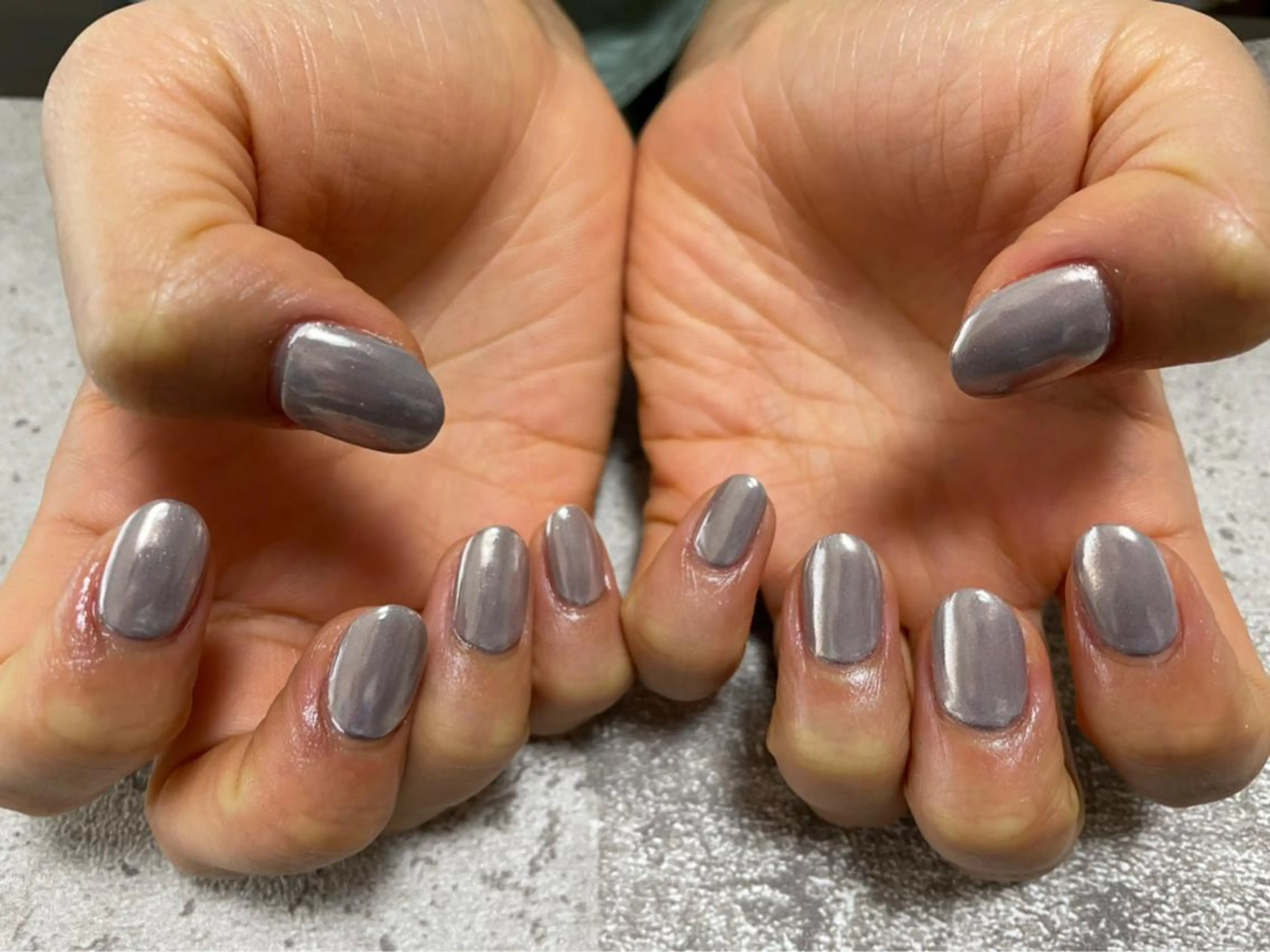 ネイル オーロラネイル ワンカラーネイル ハンドネイル mogunail &blowのネイルデザイン