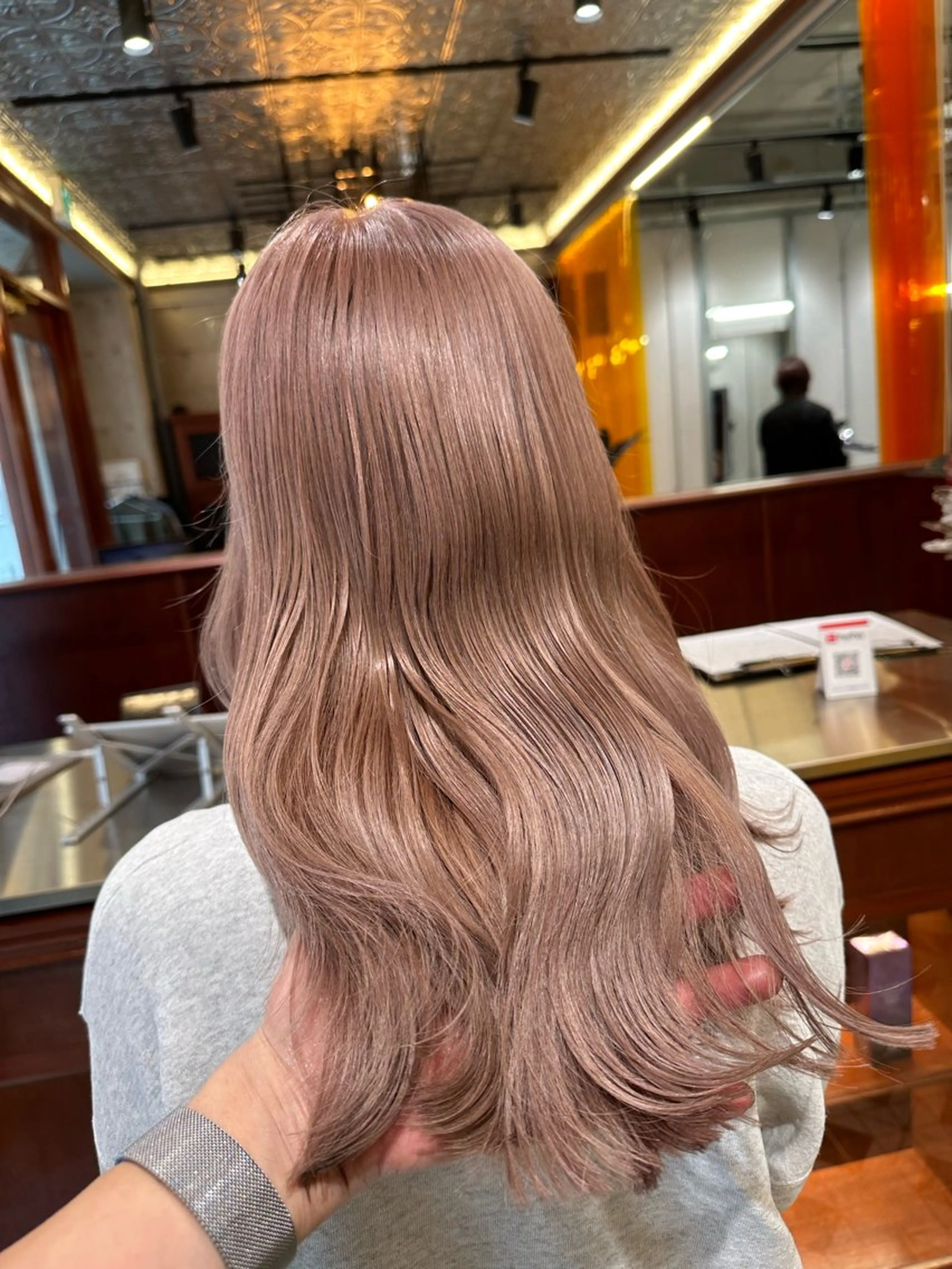 カラー 近藤 詩桜のヘアスタイル