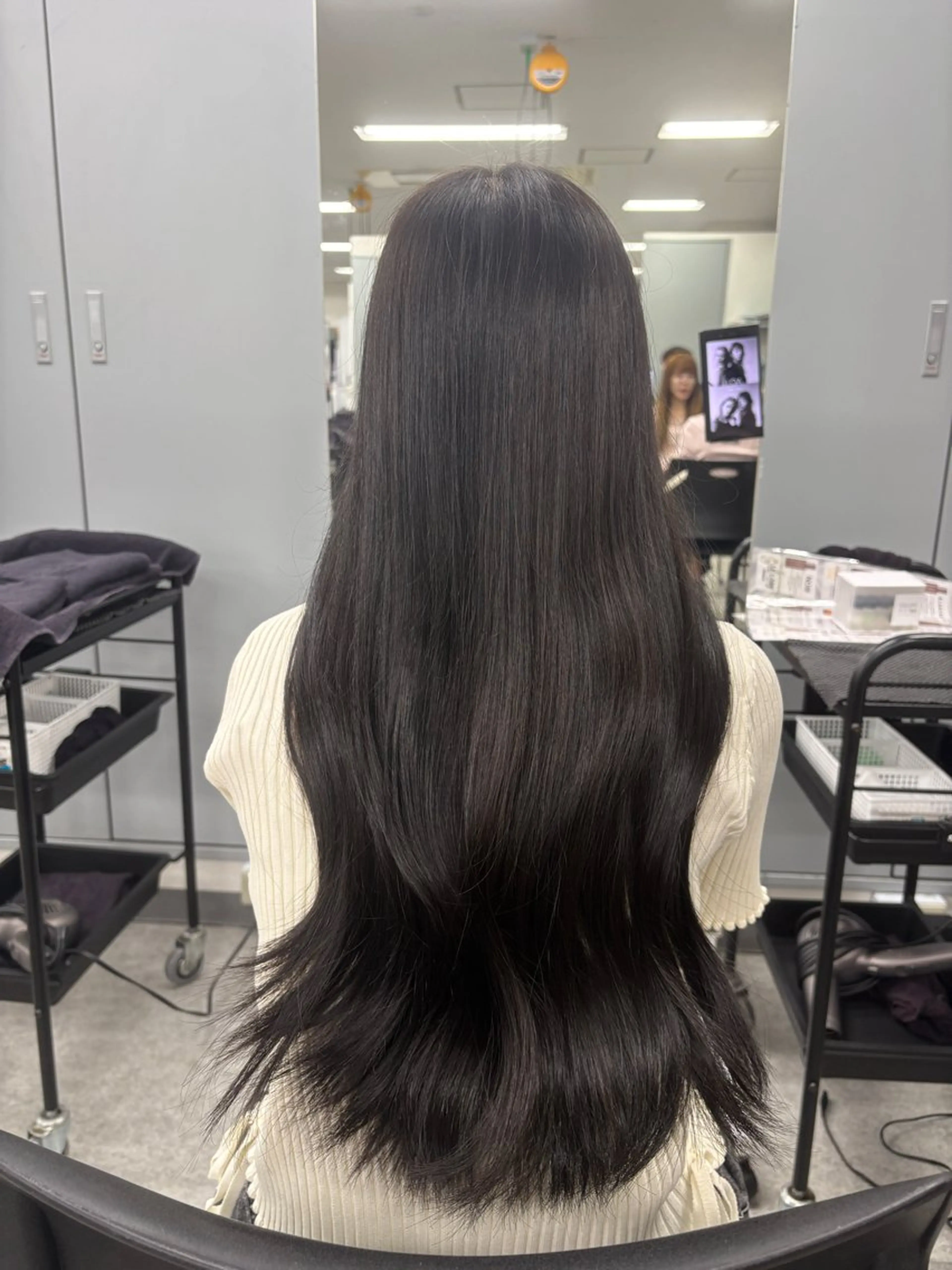 ロング カラー メンズ 透明感カラー ヘアカラー トリートメント honoka💄💋 ワンカラー/髪質改善のヘアスタイル