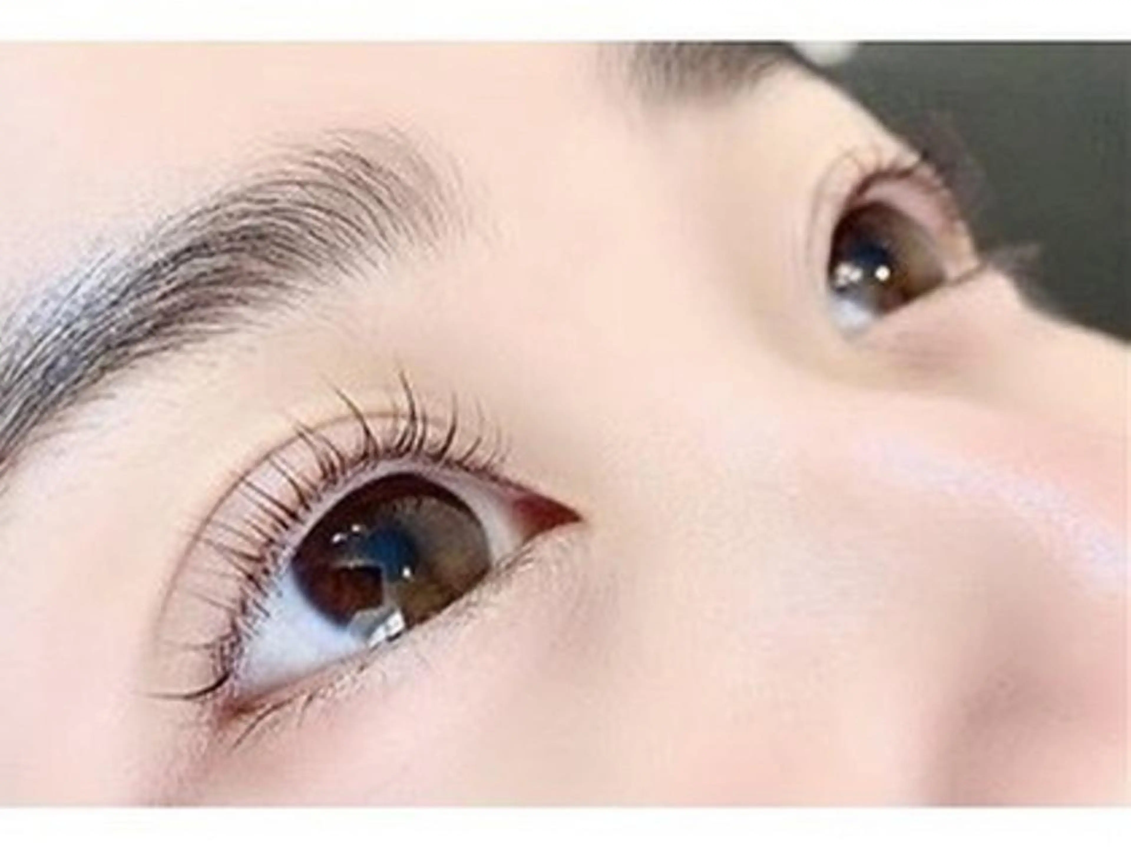 マツエク・マツパ ノンダメージ⭐️ 透明感カラー中田七菜のヘアスタイル