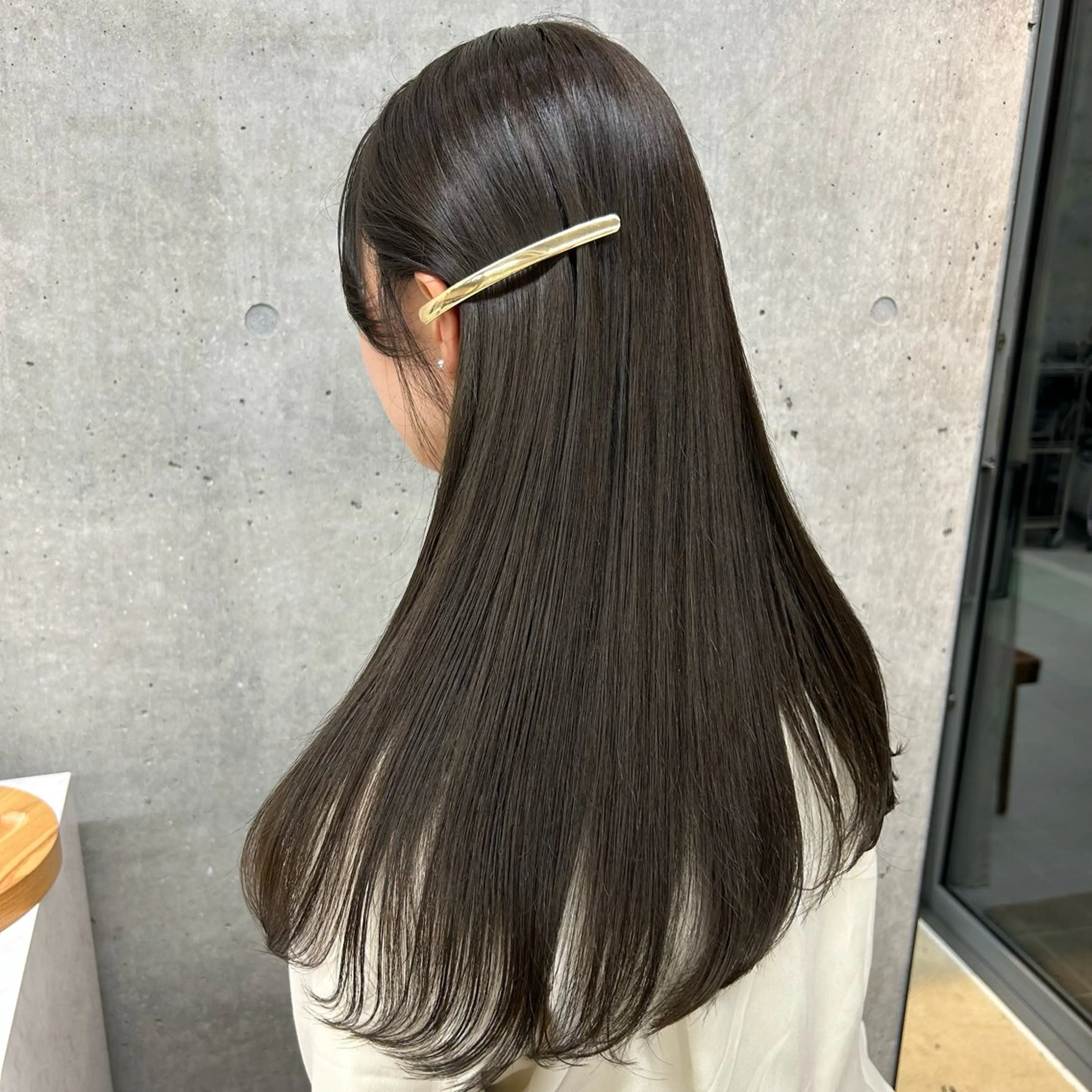 セミロング ヘアカラー トリートメント LOE Yuuka/42🩵のヘアスタイル