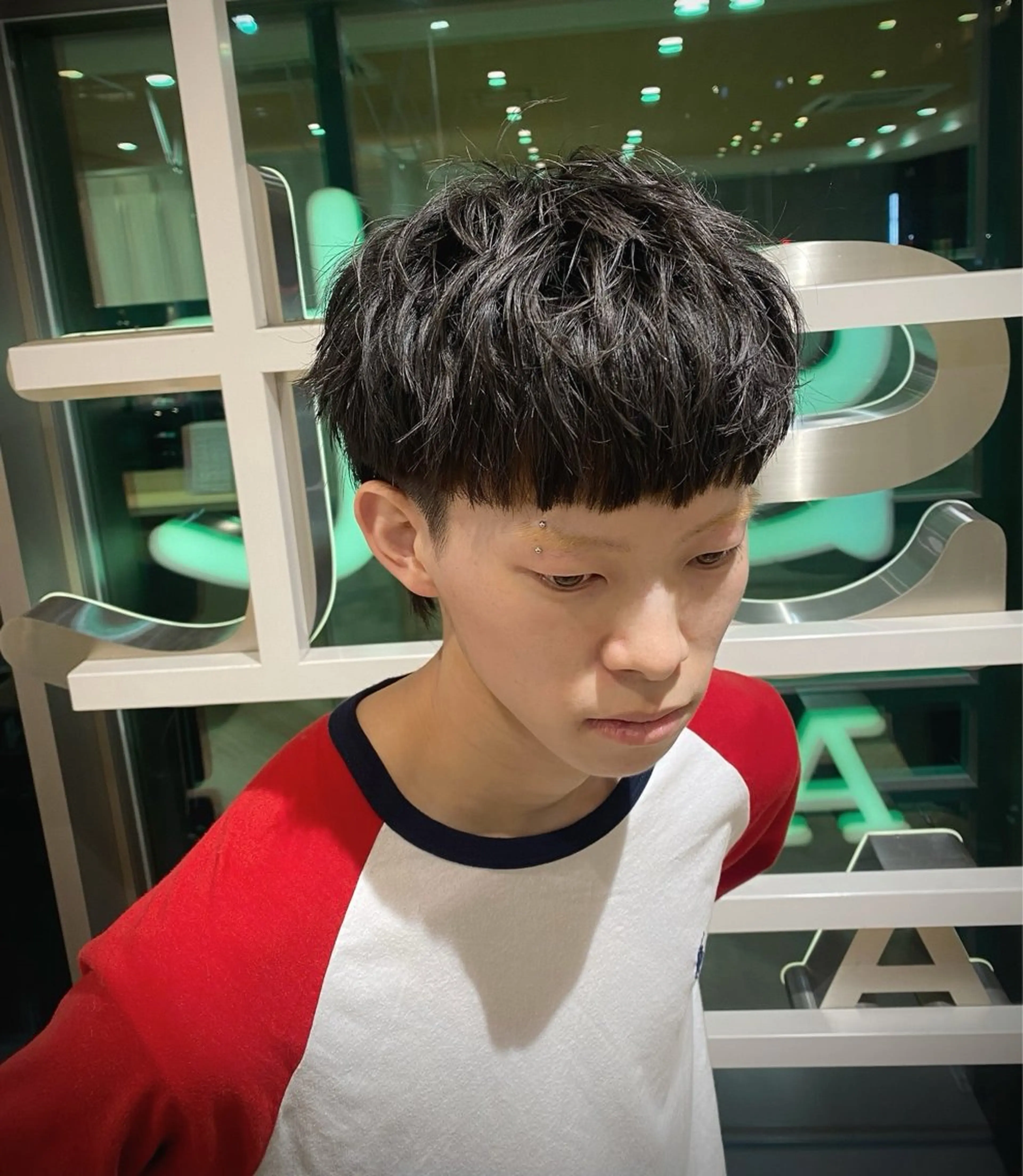 メンズ メンズ特化/フェザー /パーマ/伊勢元のヘアスタイル