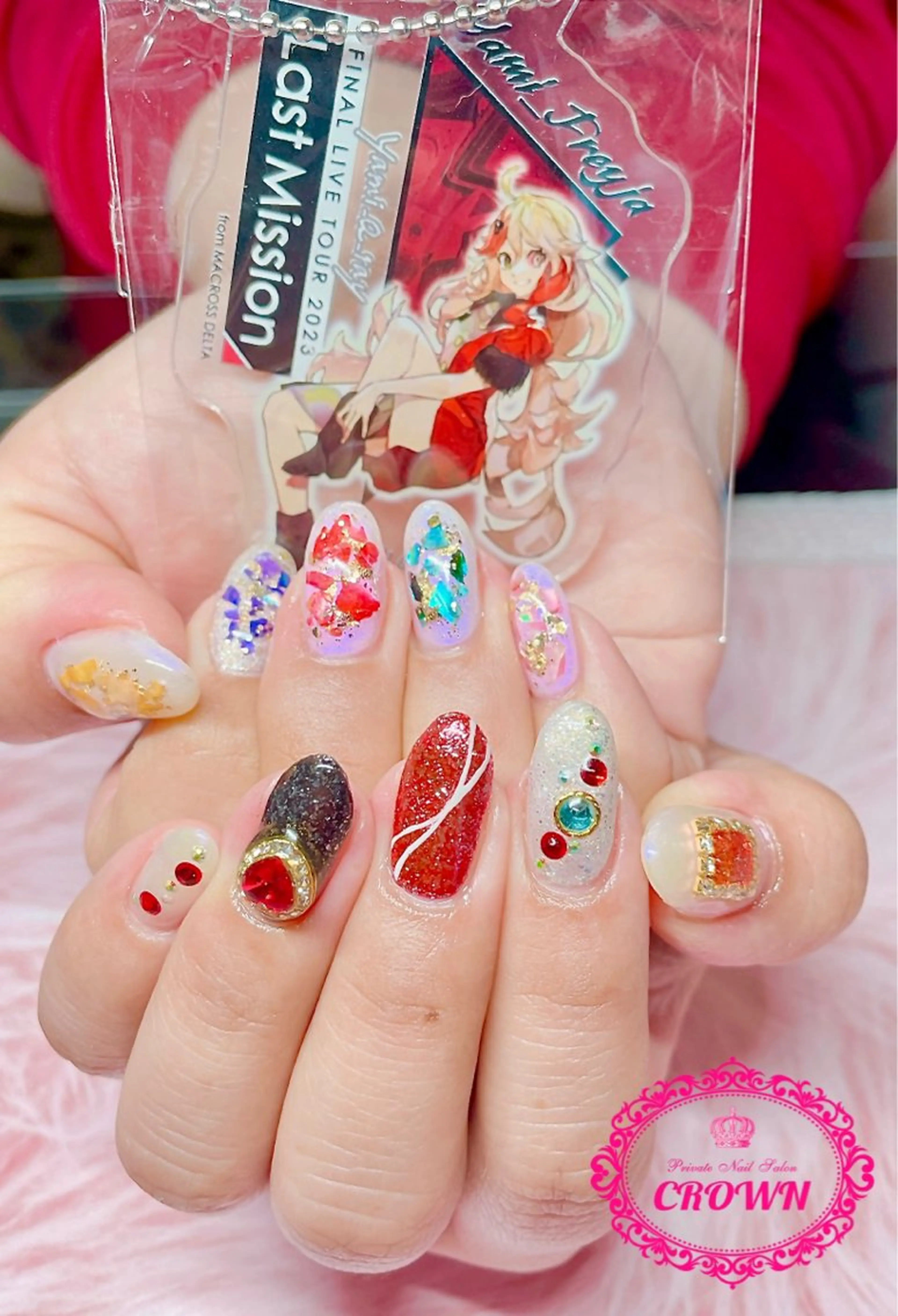 ネイル CROWN プライベートサロンのネイルデザイン