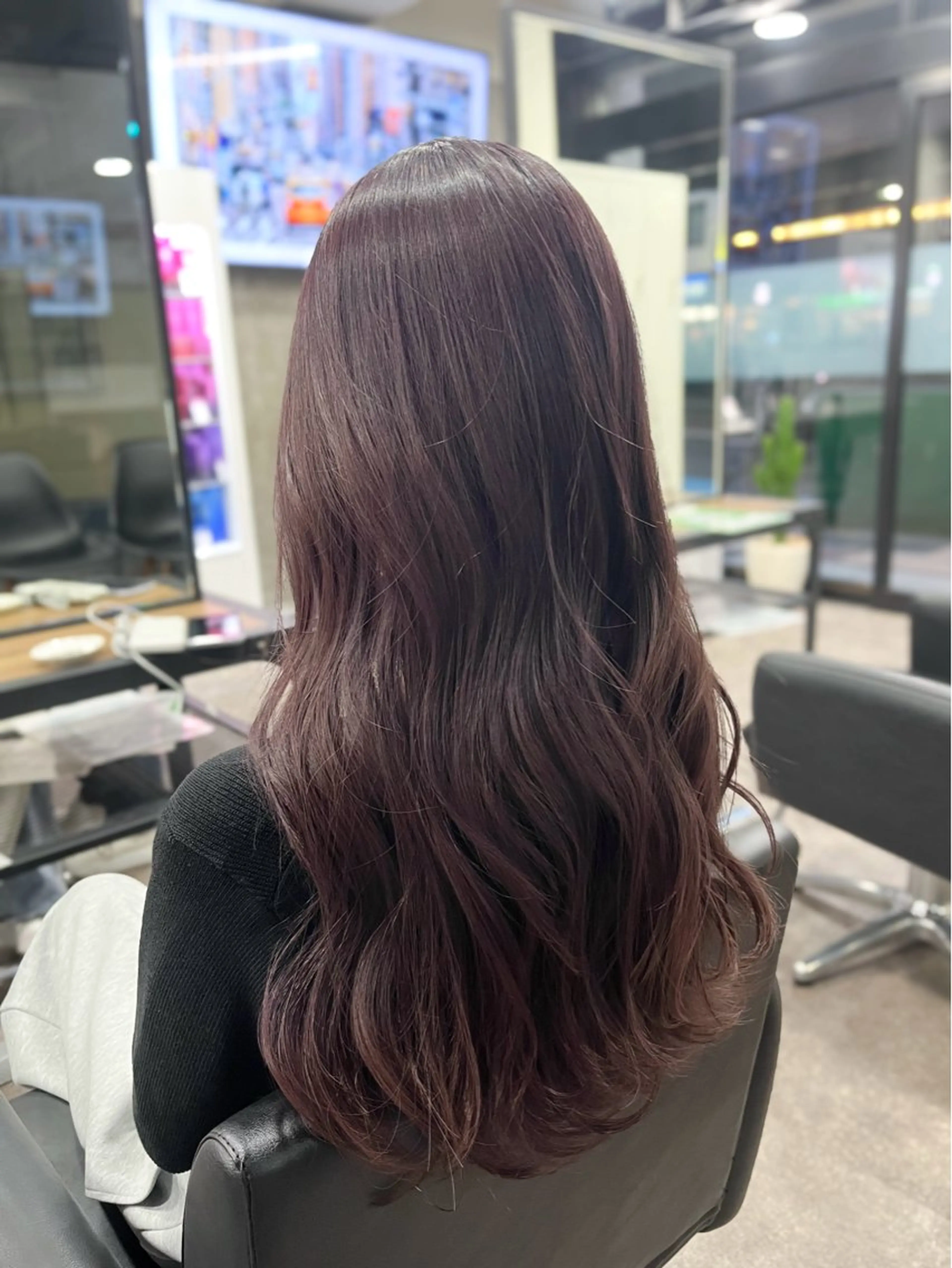 ロング カット ヘアカラー トリートメント GrandLink 福本梓のヘアスタイル