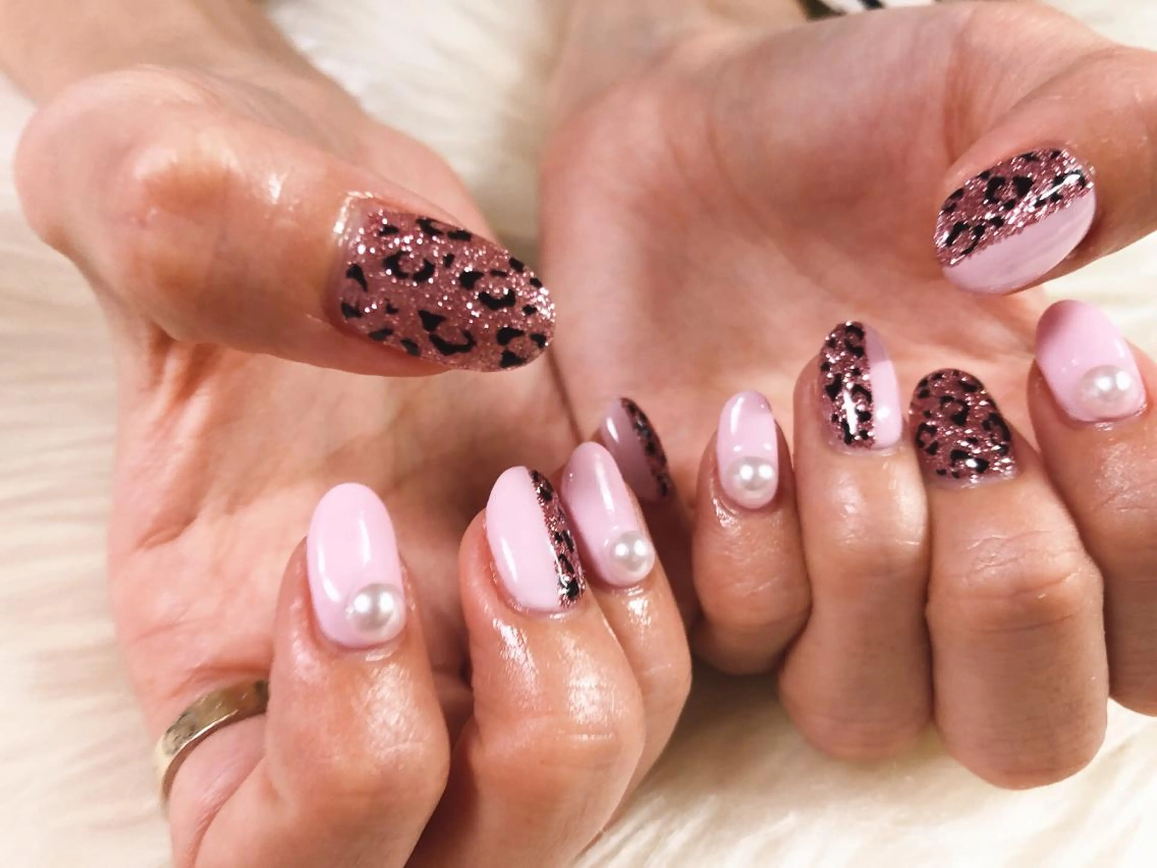 ネイル ピンク kiki nail &brow二子玉川の眉毛・アイブロウイメージ