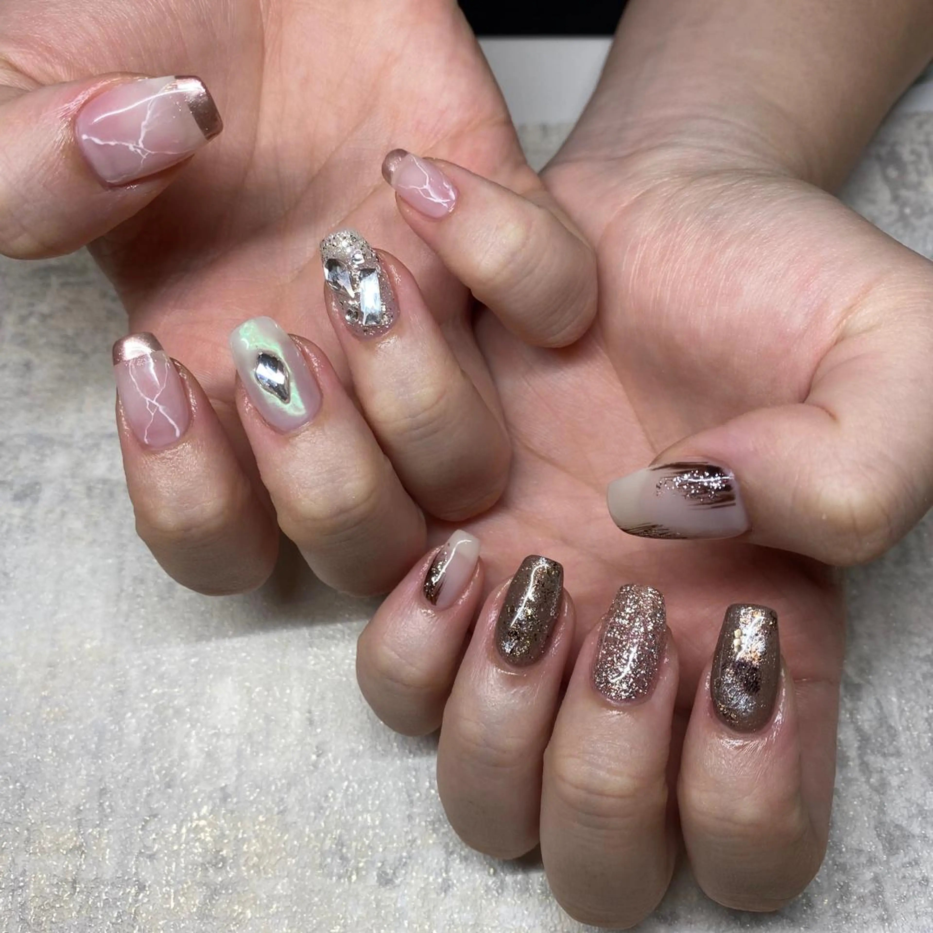 ネイル ハンドネイル NORA nail UMEDA MAIのネイルデザイン